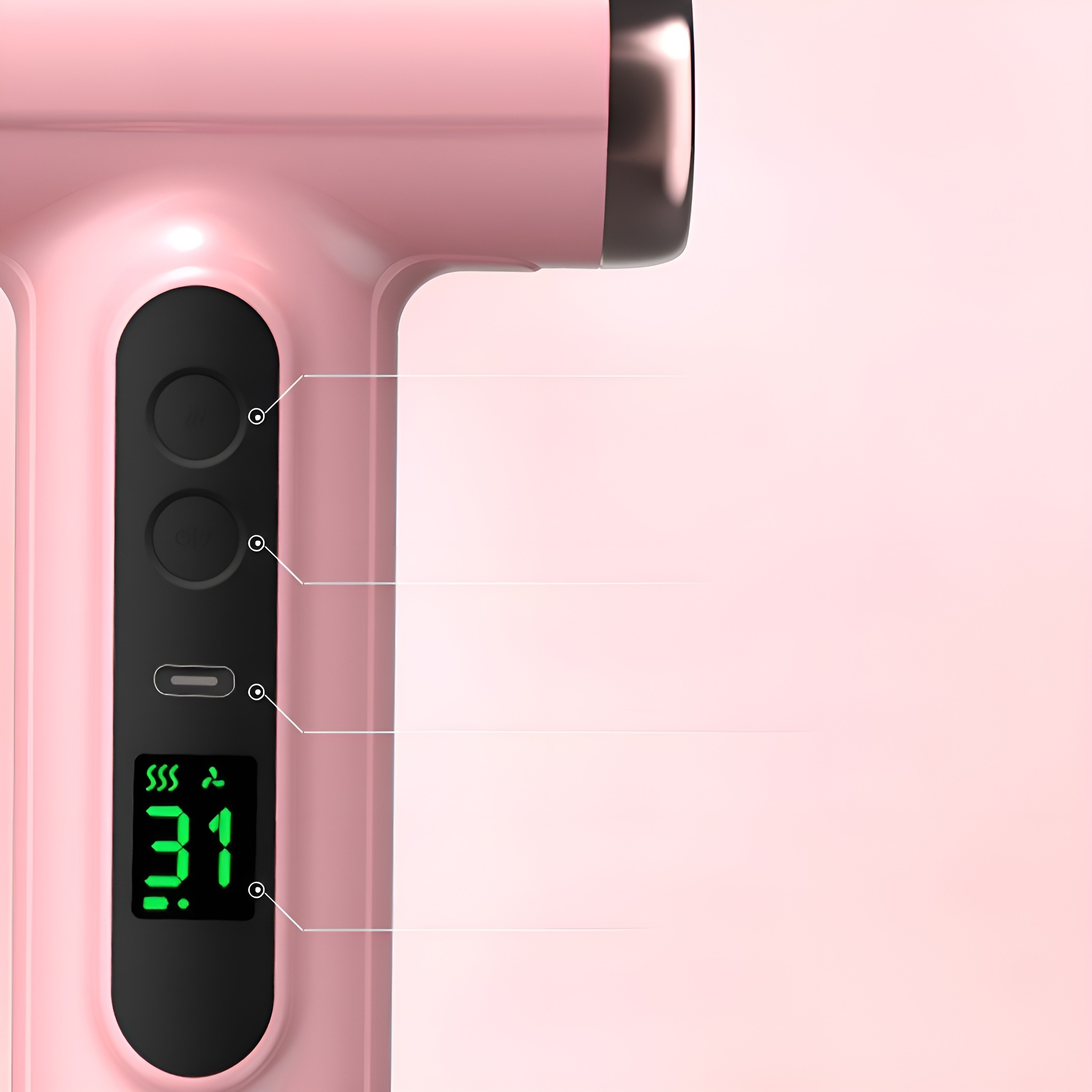 Eine Hand hält einen schwarzen Selfie-Stick über einer blauen Handtasche.