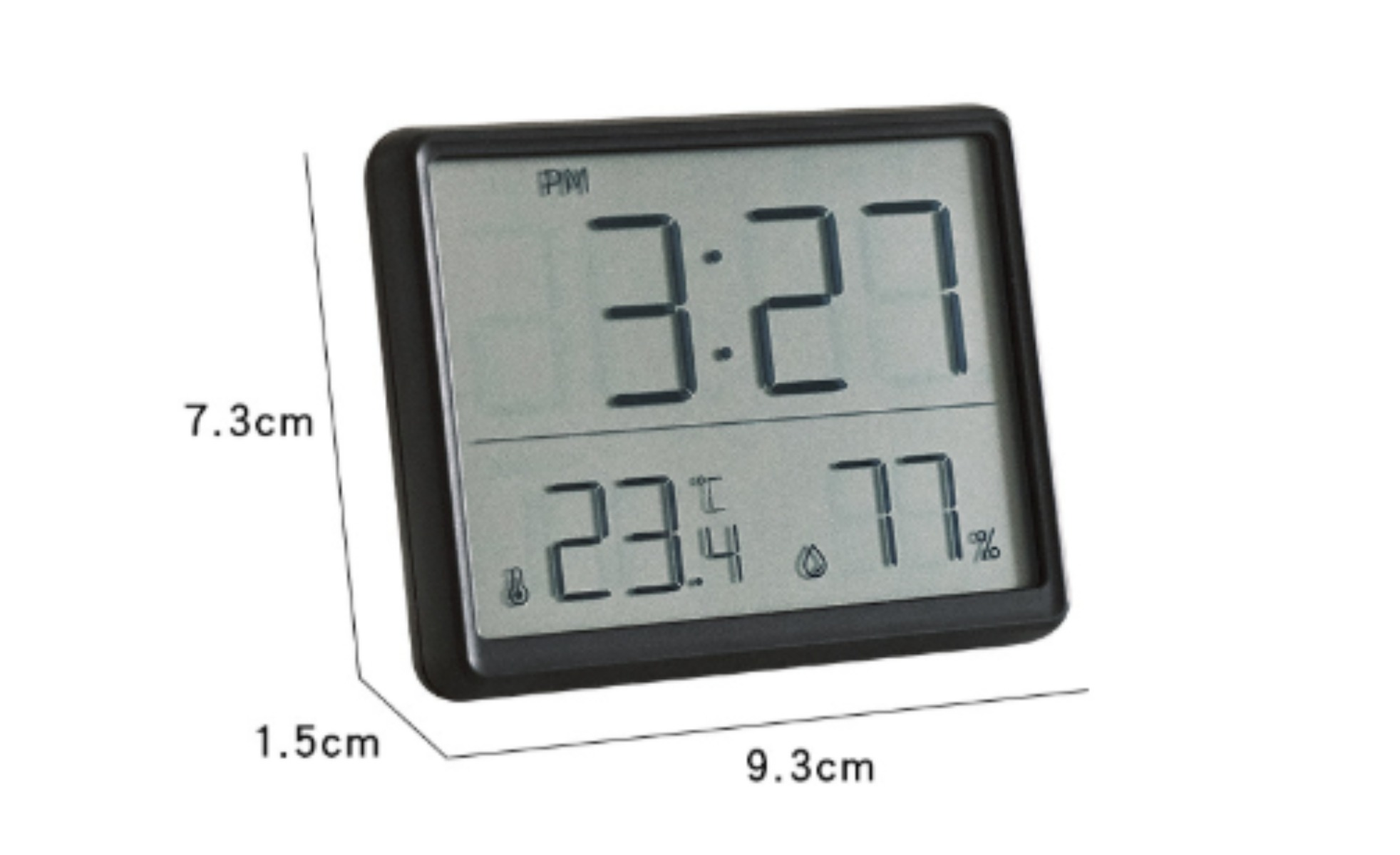 Schwarze Digitaluhr zeigt Zeit, Temperatur und Luftfeuchtigkeit an. Abmessungen sind 9,3 x 7,3 x 1,5 cm.
