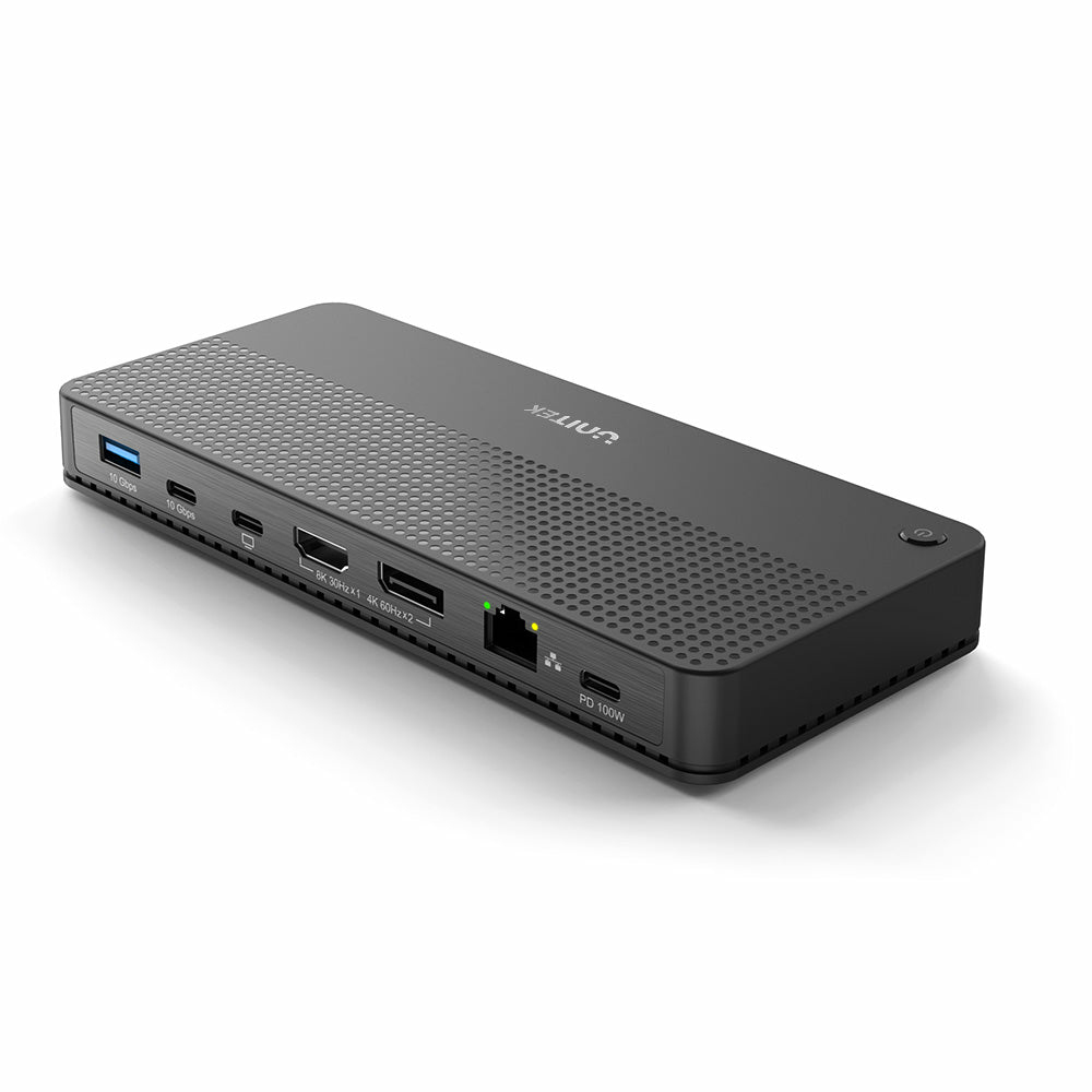 Hub USB-C nero con varie porte, un accessorio tecnologico.