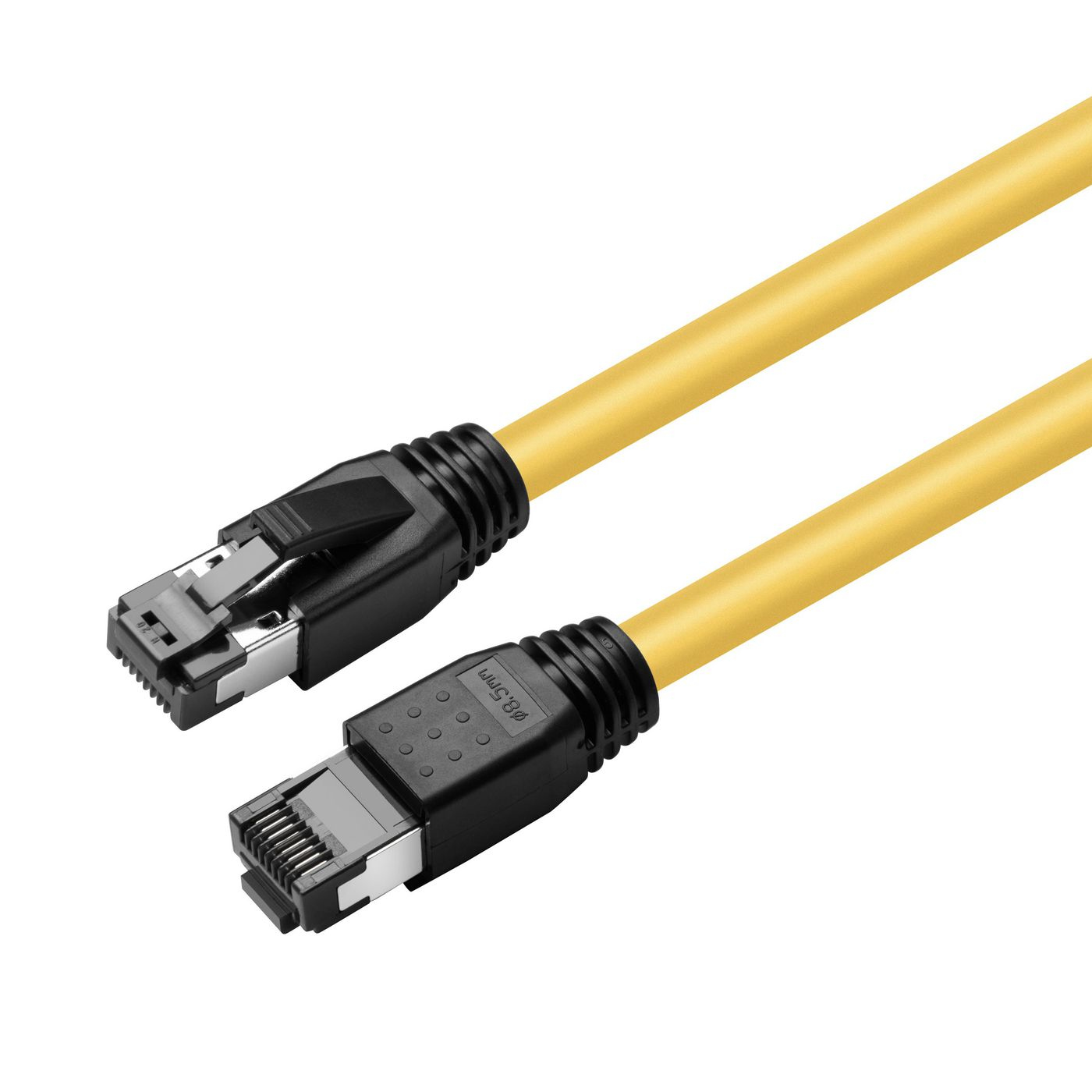 Deux câbles Ethernet jaunes avec connecteurs noirs sur fond blanc.