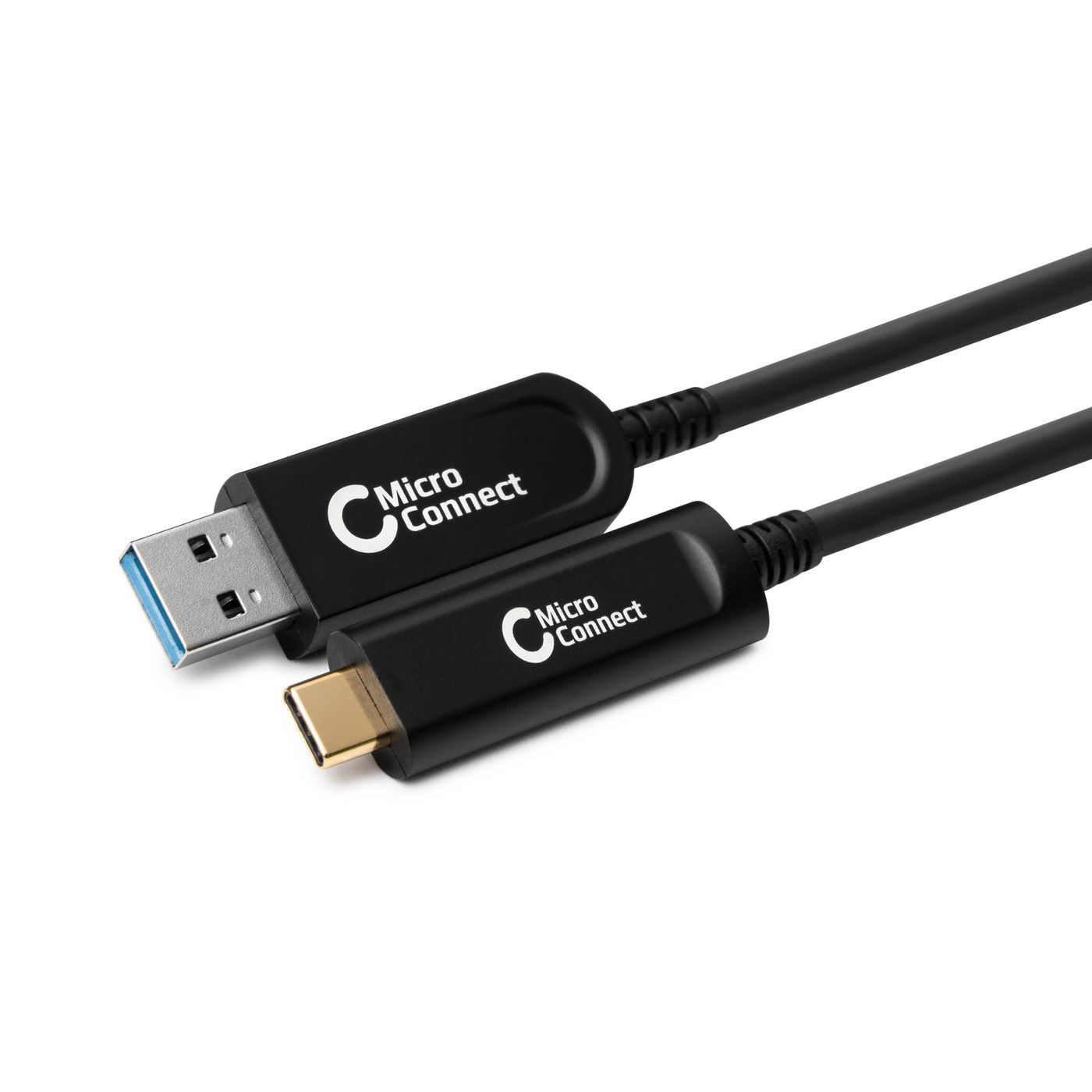 Câble noir avec connecteurs USB-A vers USB-C. Logo Micro Connect. Fond blanc.