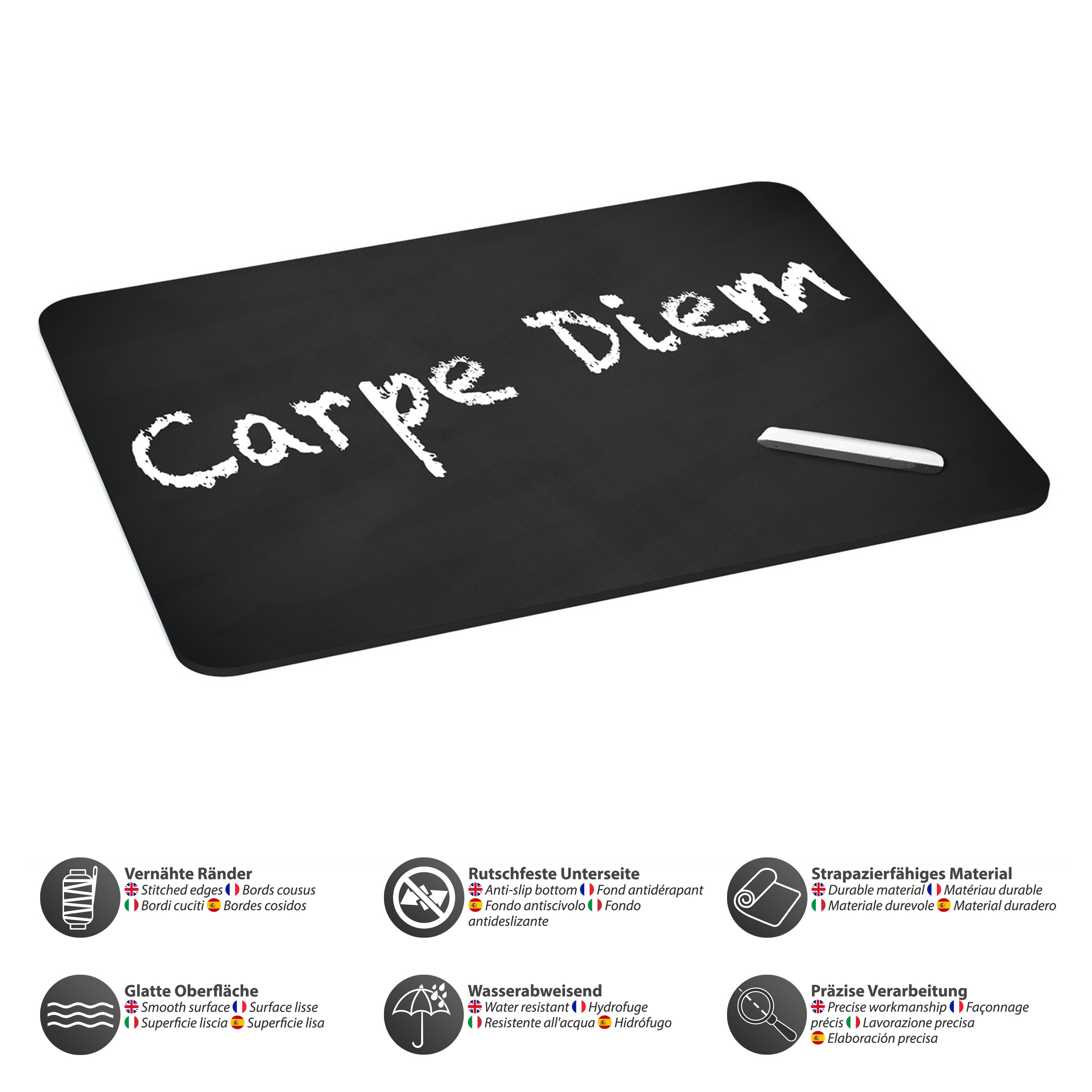 Schwarzes Mousepad mit 'Carpe Diem' und einem Stück Kreide.
