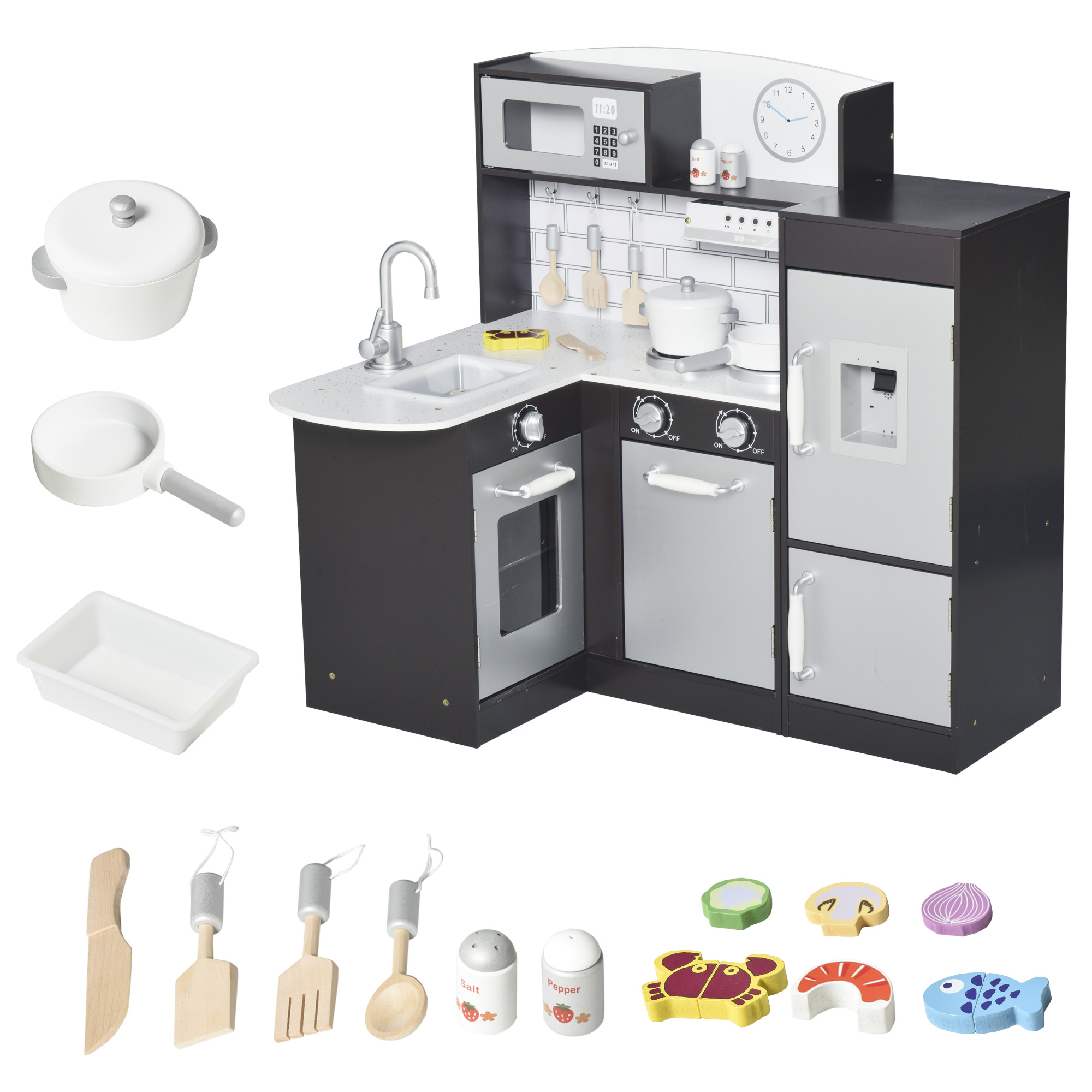 Cucina giocattolo in legno con accessori. Include pentole, padelle, utensili e cibi giocattolo.