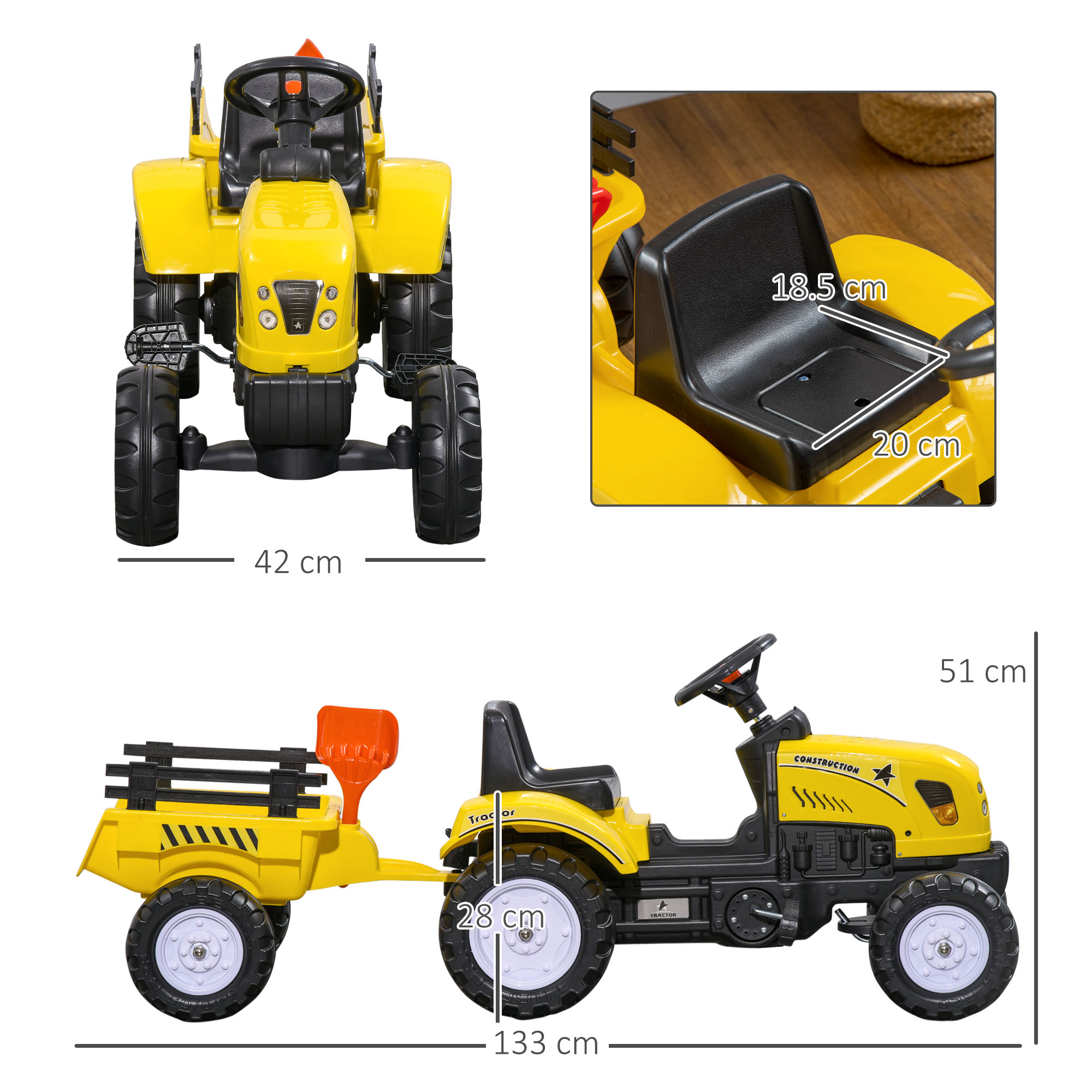 Trattore giocattolo giallo con rimorchio. Dimensioni: trattore 42x51x133 cm, sedile 20x18,5 cm, rimorchio 28 cm.