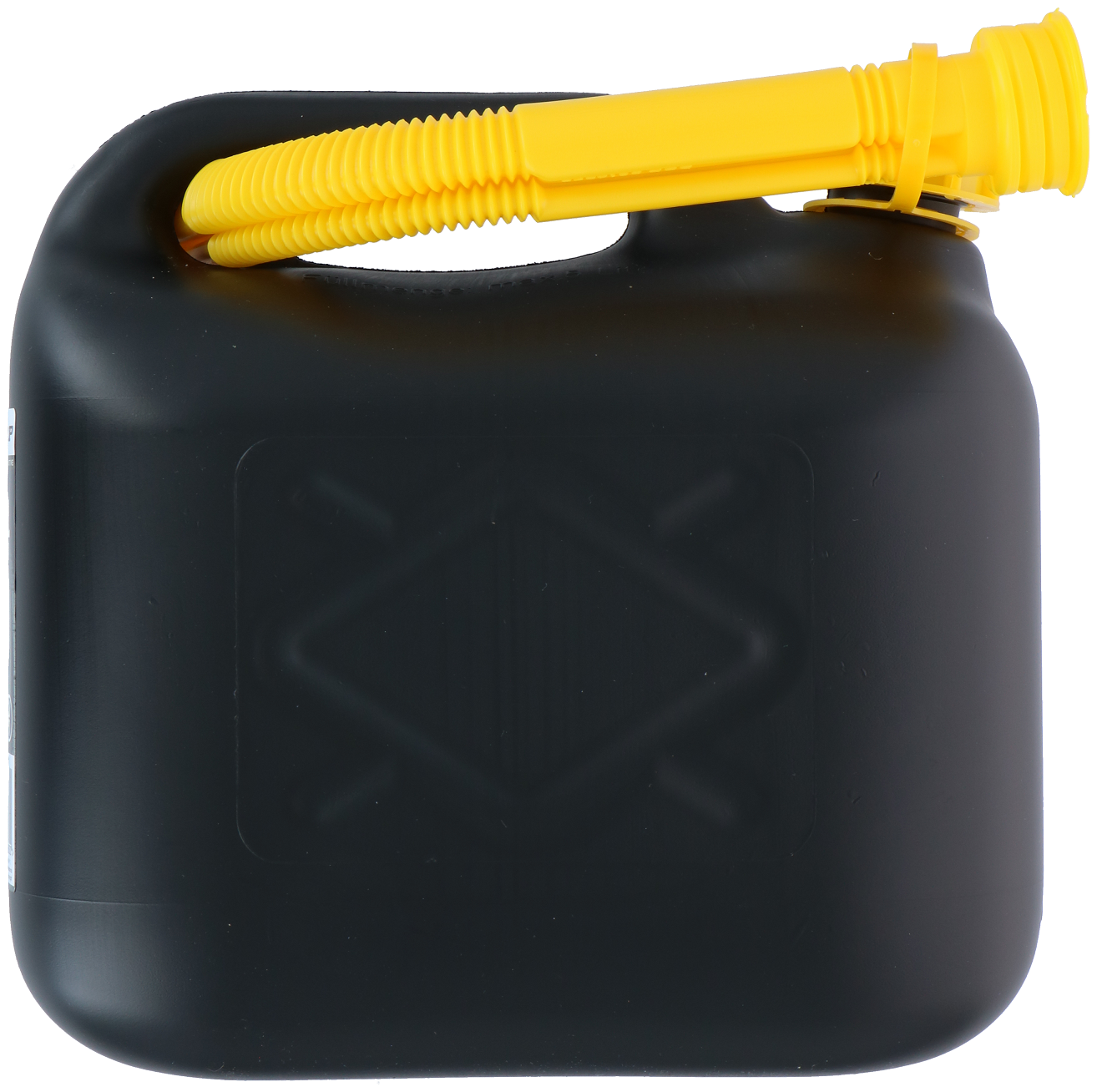 Een zwarte jerrycan met een gele tuit. De jerrycan heeft een handvat en een ruitpatroon.