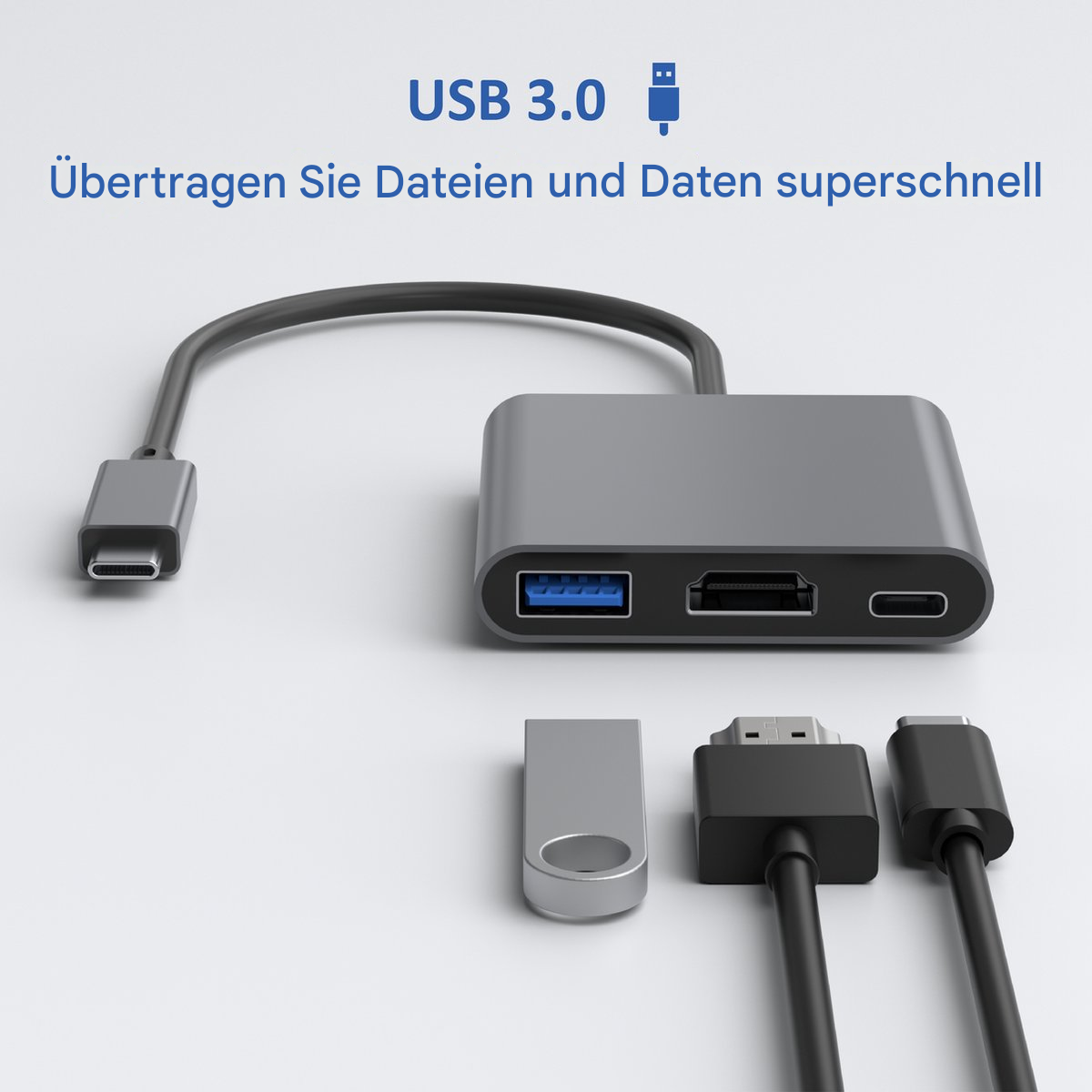 USB 3.0 Adapter mit mehreren Anschlüssen. Grau, Schwarz und Silber. Text: Übertragen Sie superschnell Dateien und Daten. Weißer Hintergrund.