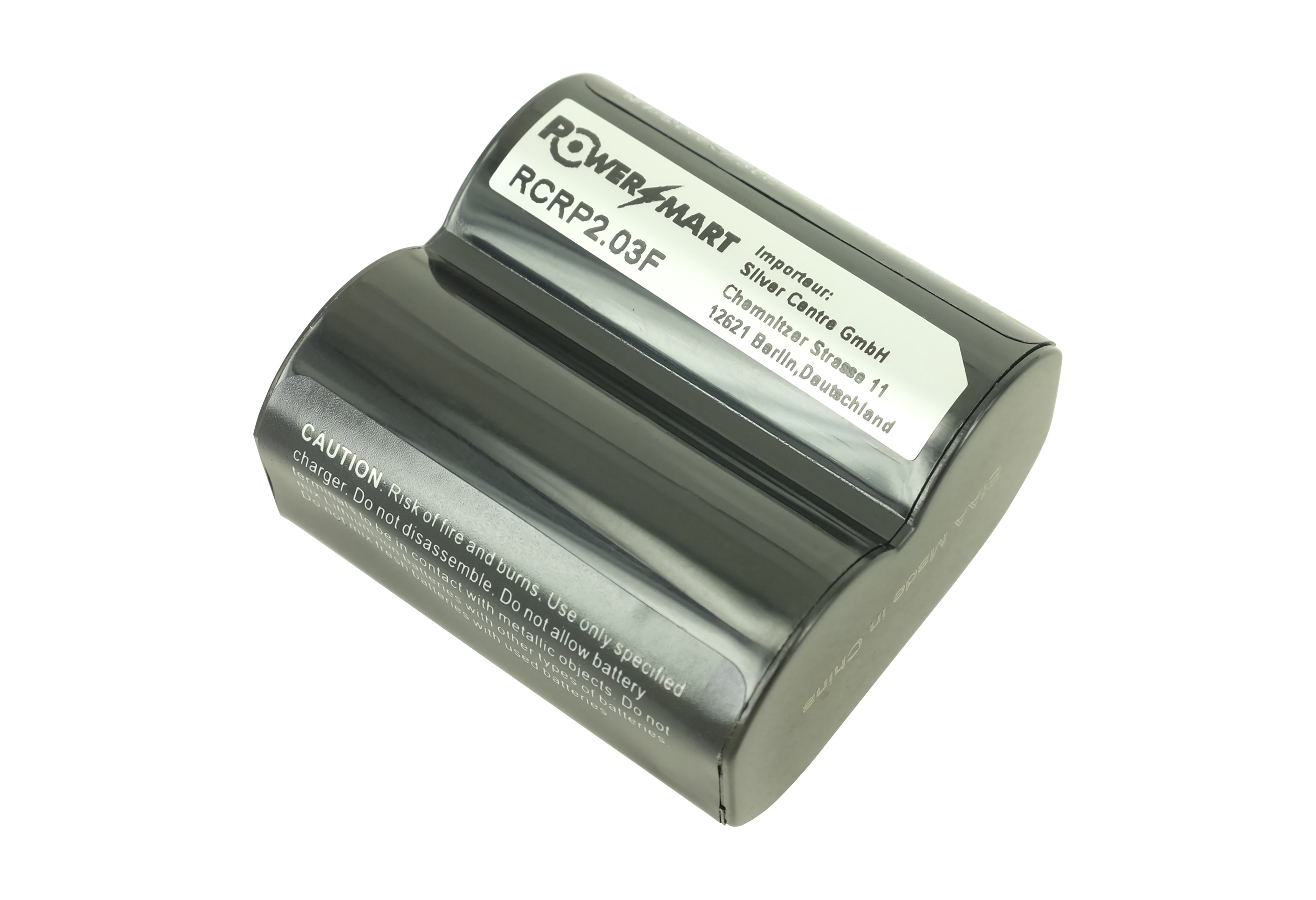 Schwarze und silberne Batterie, mit Produktetikett und Text.