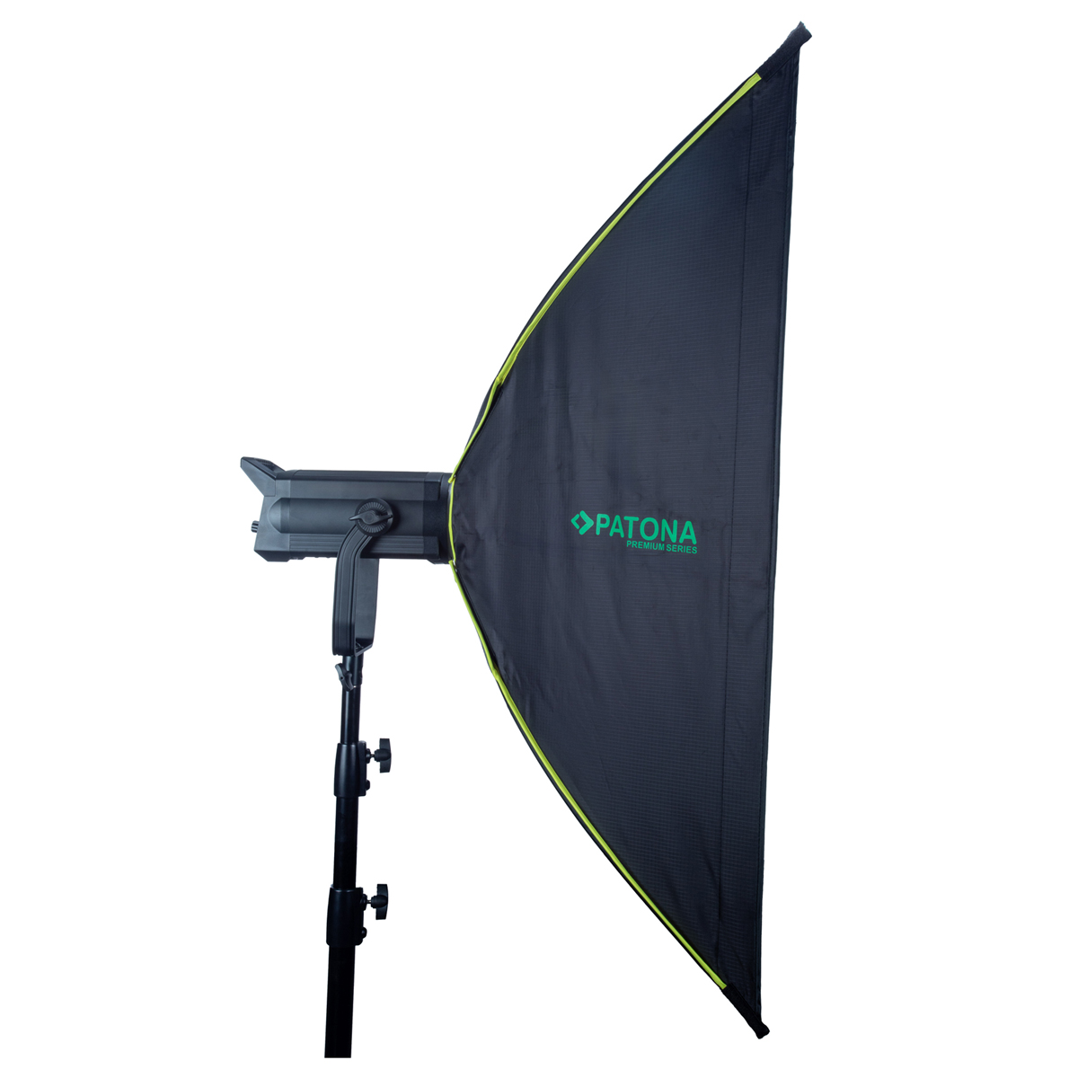 Ein Studiolicht mit einer schwarzen und grünen Softbox.