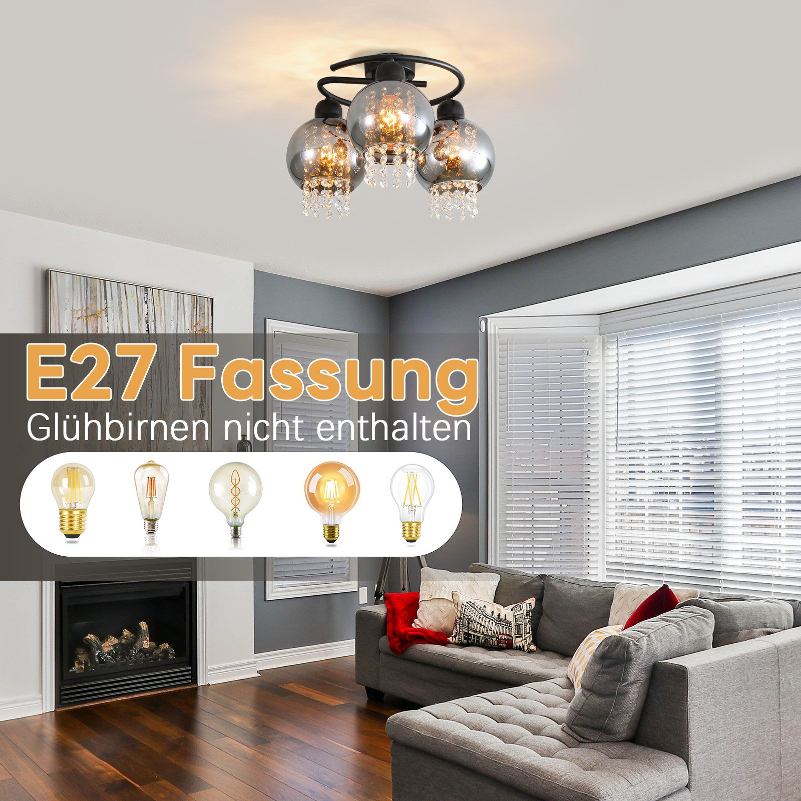 Lampa sufitowa z trzema szklanymi żarówkami. Różne żarówki na pierwszym planie. Tło salonu.
