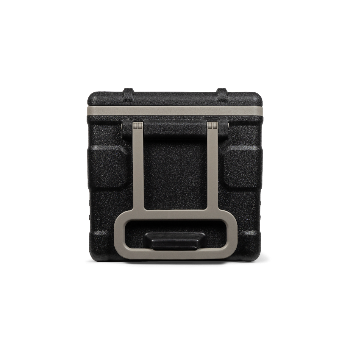 Eine schwarze, tragbare Kühltasche mit grauem Griff. Der Kühler hat ein quadratisches Design.