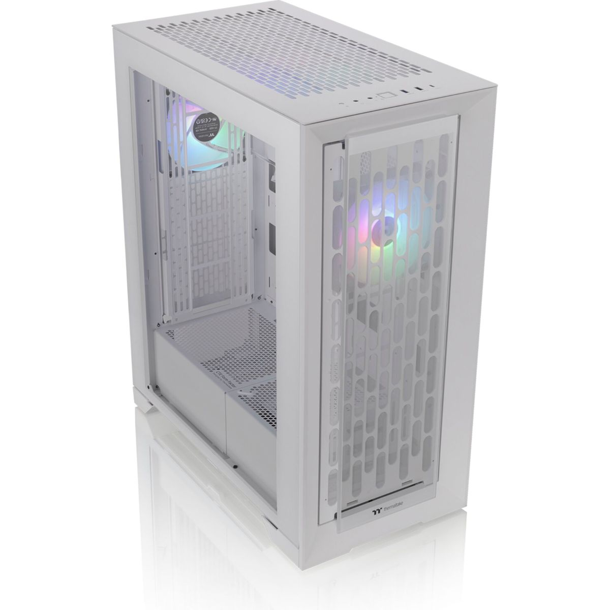 Biała obudowa komputera z przezroczystym panelem bocznym, pokazująca wewnętrzne komponenty.