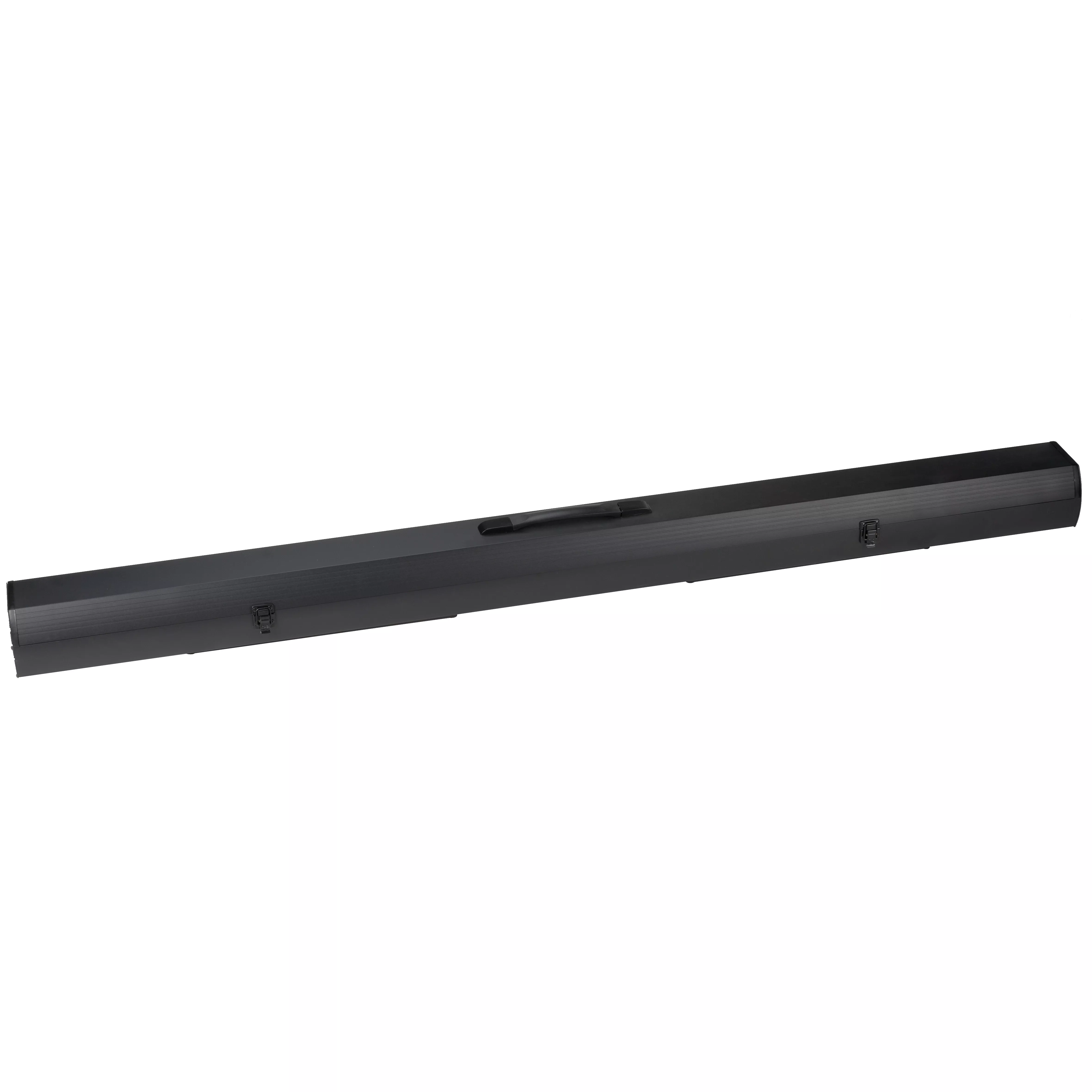 Estuche de transporte negro, rectangular, con asa, cerrado. Fondo blanco.
