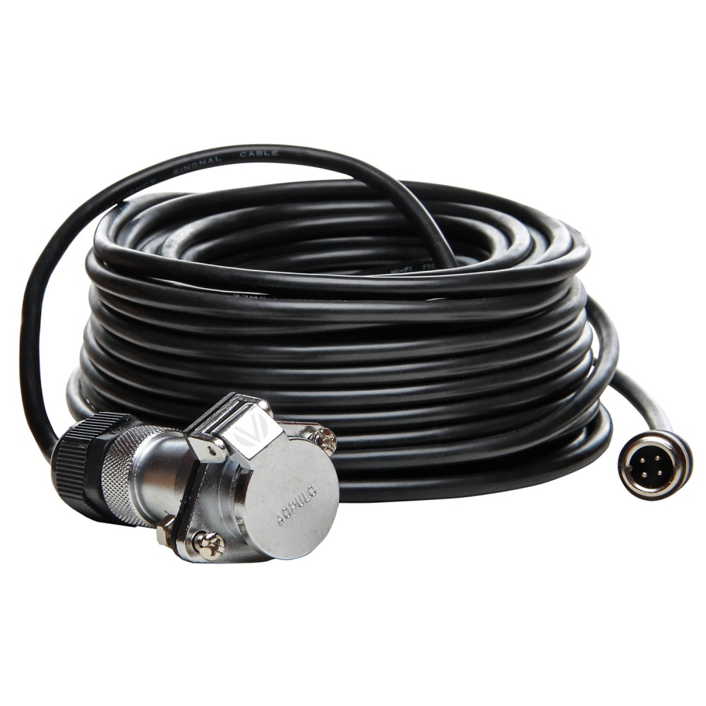 Schwarzes Spiralkabel mit Metallstecker und -stecker, weißer Hintergrund.