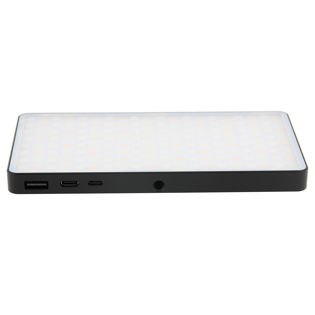 Une lumière LED rectangulaire noire avec des ports USB, micro-USB et audio.