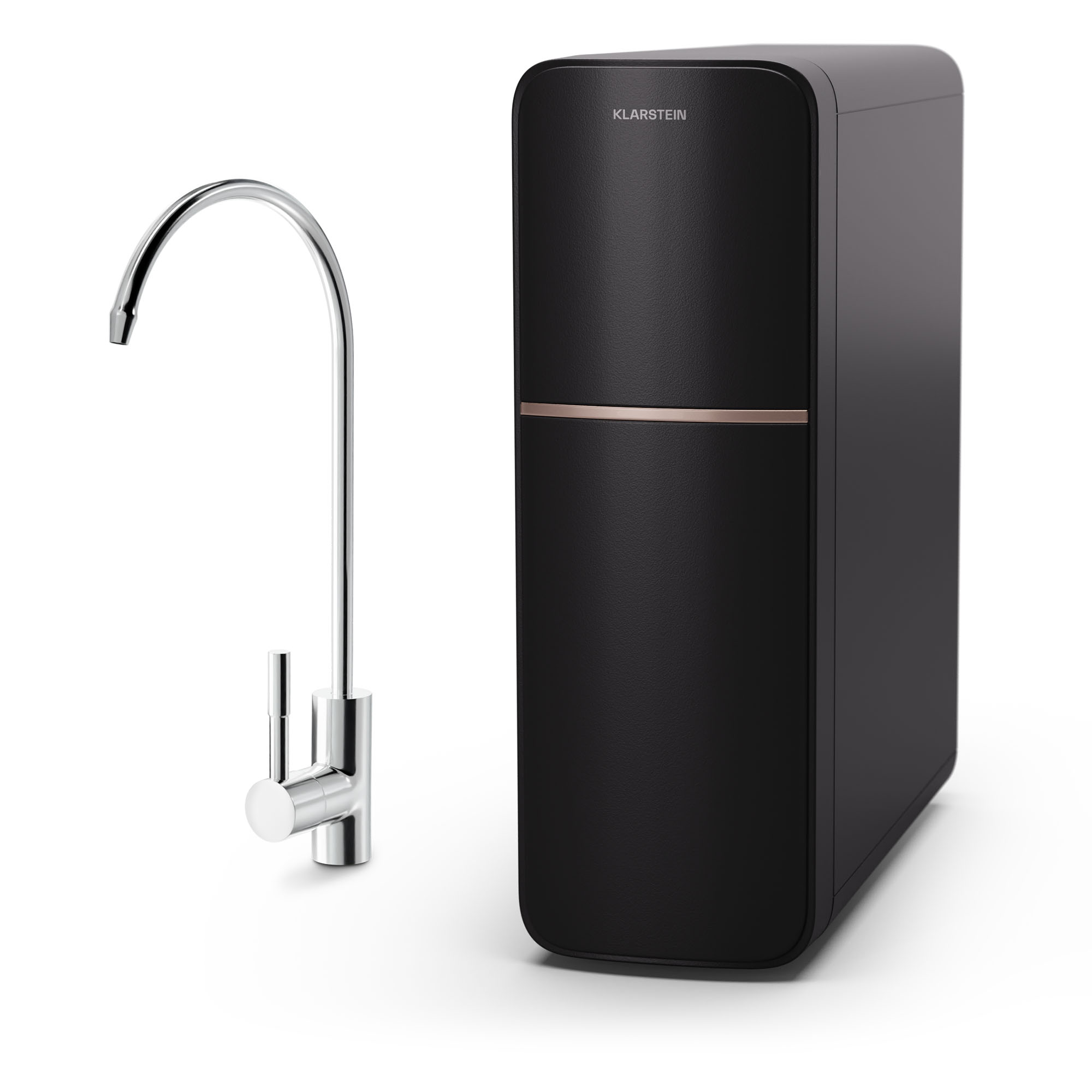 Ein schwarzer Wasserfilter mit Chromarmatur. Der Filter hat ein schlankes Design.