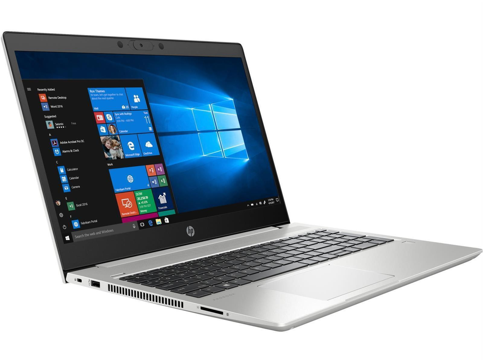 Silberner Laptop mit schwarzer Tastatur, Bildschirm zeigt Windows-Oberfläche, auf weißem Hintergrund.