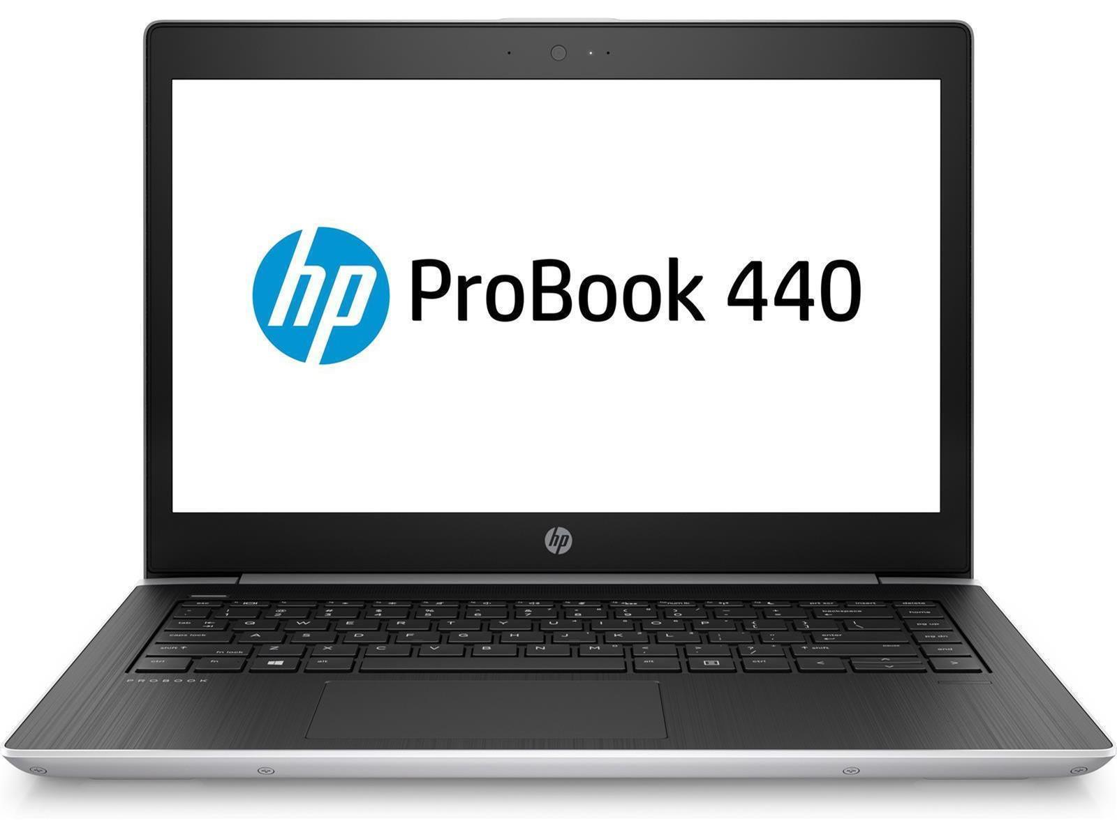 Ein geöffneter Laptop mit dem HP ProBook 440 Logo auf dem Bildschirm.