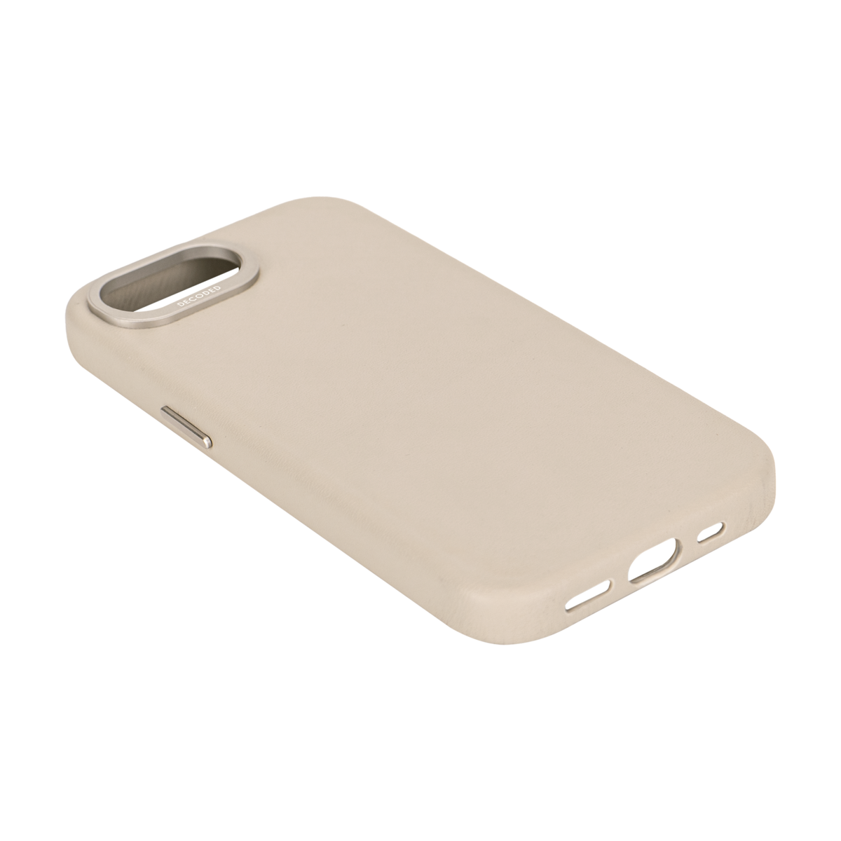 Beige telefoonhoesje op zwarte achtergrond. Schuine weergave. Telefoonhoesje met gat voor camera's.