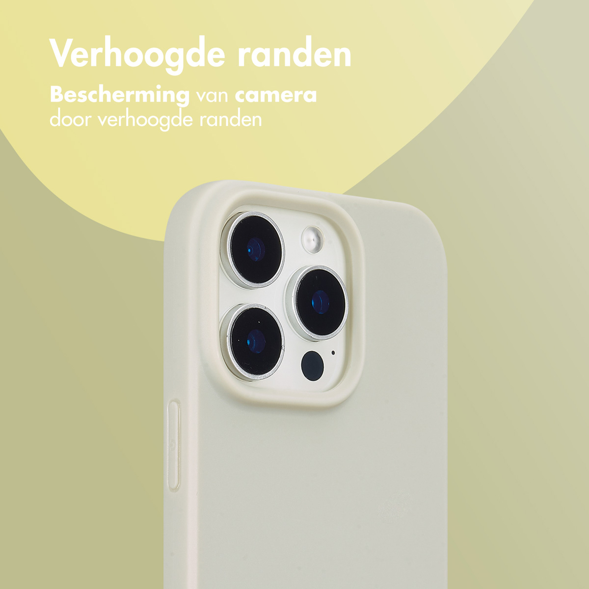 Coque de téléphone crème, gros plan de l'appareil photo, fond dégradé crème et jaune.