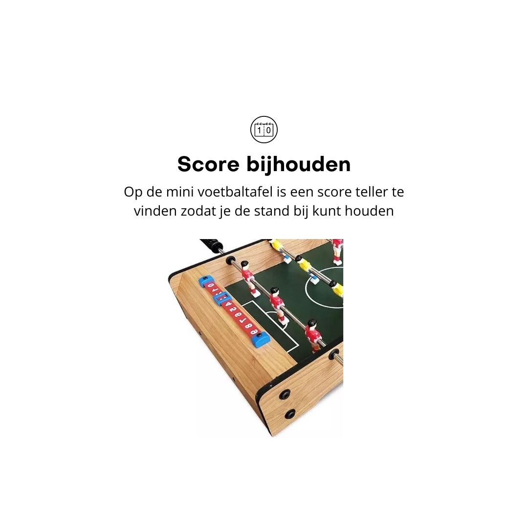 Een mini tafelvoetbaltafel wordt getoond met een score-indicator. De tekst zegt: "De score bijhouden".