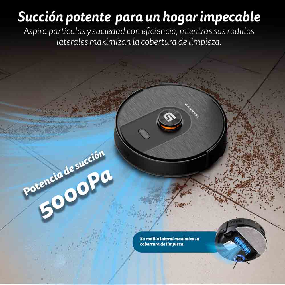 Un aspirapolvere robotico nero su un pavimento piastrellato, con testo sulla potenza di aspirazione e la copertura.