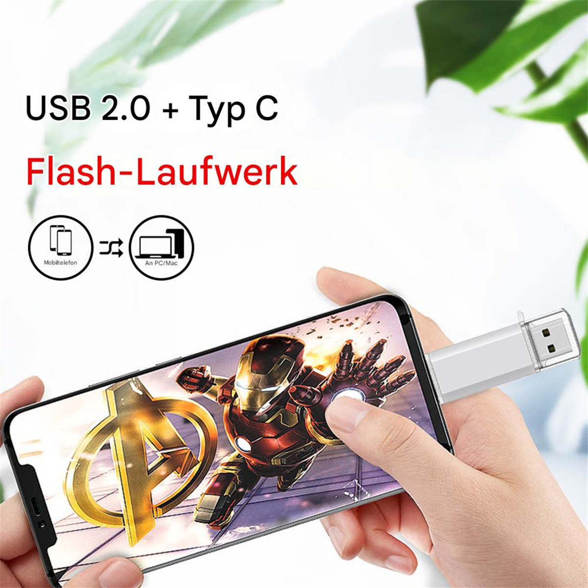 Eine Person hält einen USB-Stick, der mit einem Telefon verbunden ist, mit einer Comic-Szene.