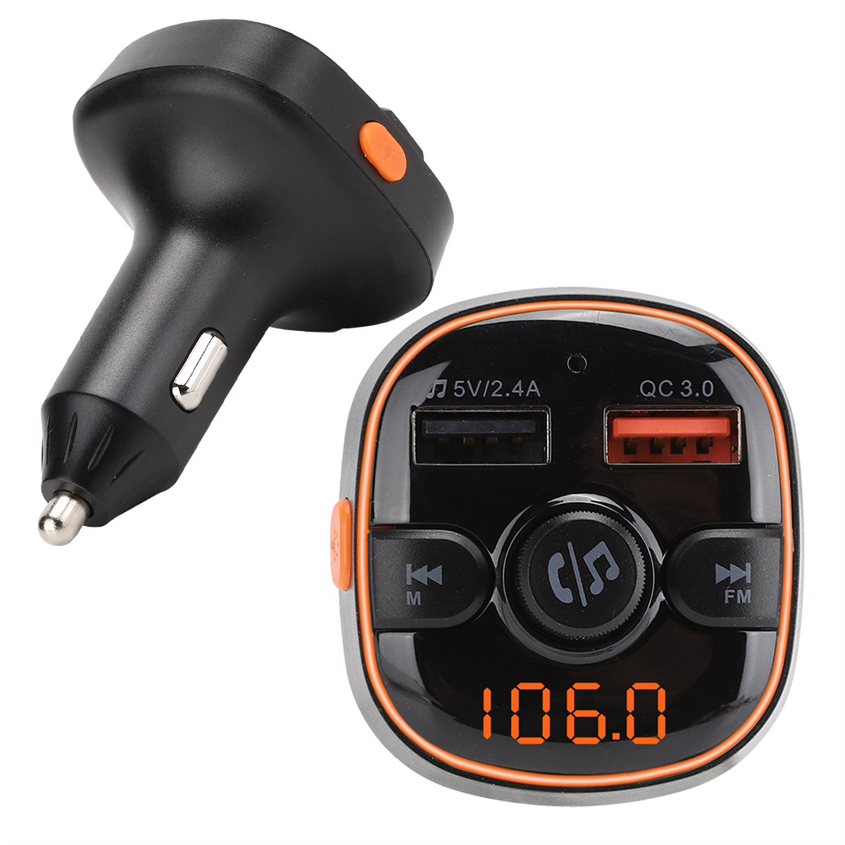 Ein schwarzes Autoladegerät mit zwei USB-Anschlüssen und einer orangefarbenen Taste. Das Display zeigt 106,0 an.