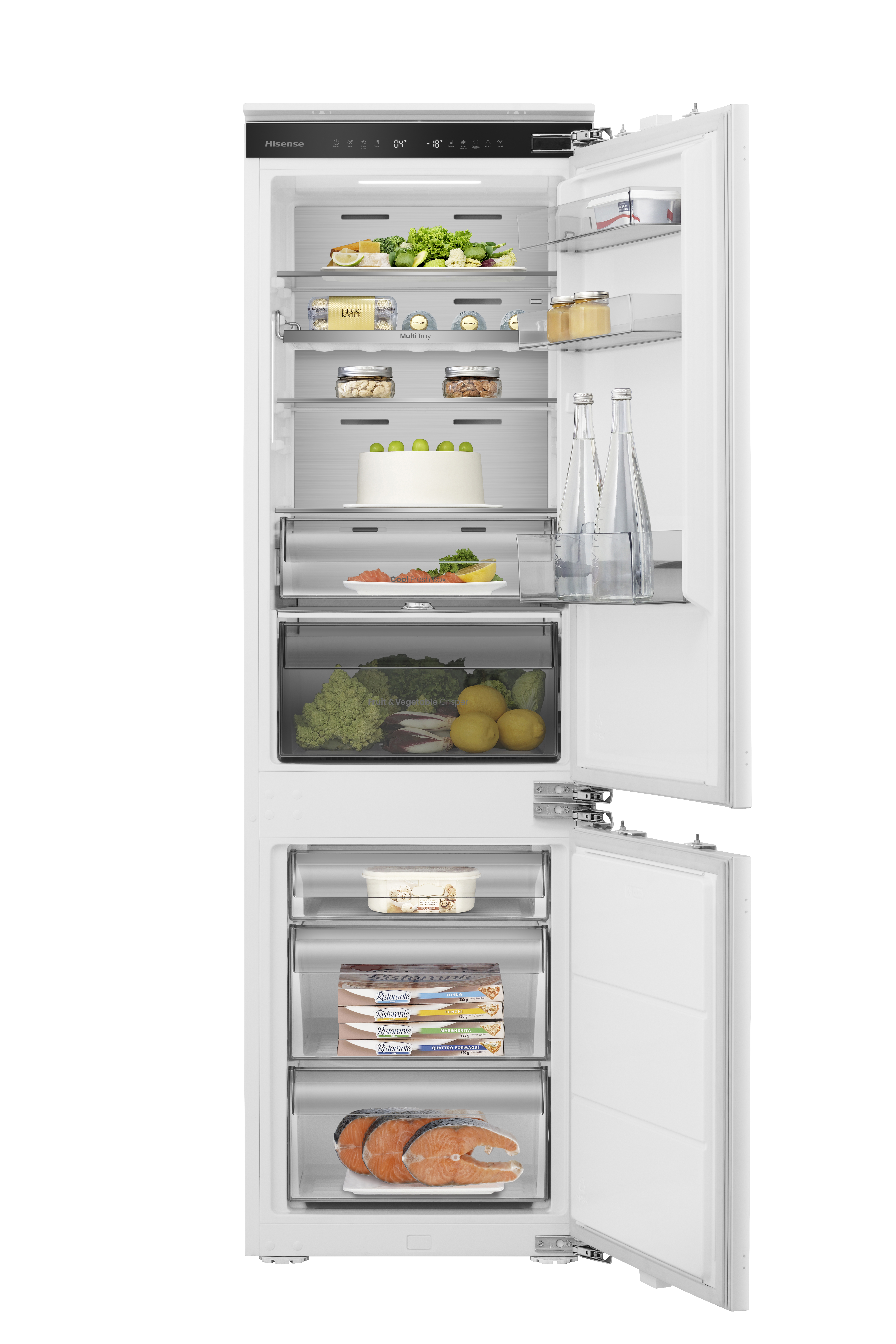 Wnętrze lodówki, wypełnione jedzeniem. Półki zawierają produkty, z szufladami poniżej. Białe tło.