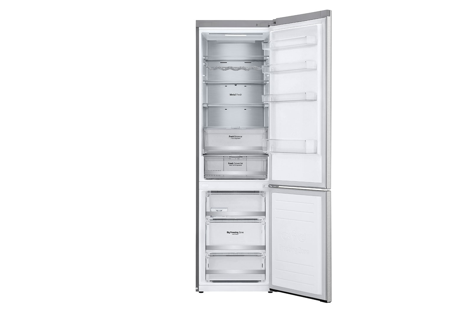 Refrigerador con puertas abiertas, mostrando estantes y cajones con alimentos.