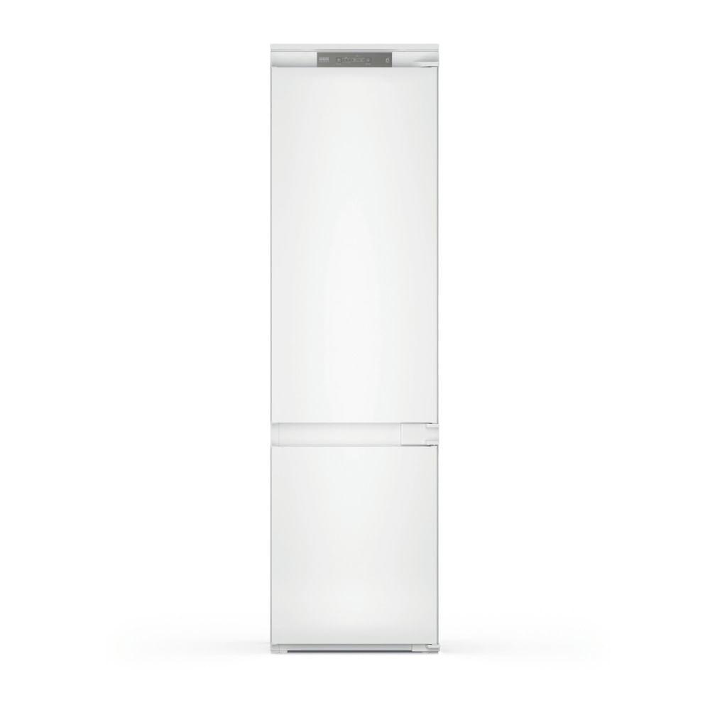 Frigorífico blanco con dos puertas. La puerta superior tiene un panel de control. Las puertas tienen tiradores integrados.