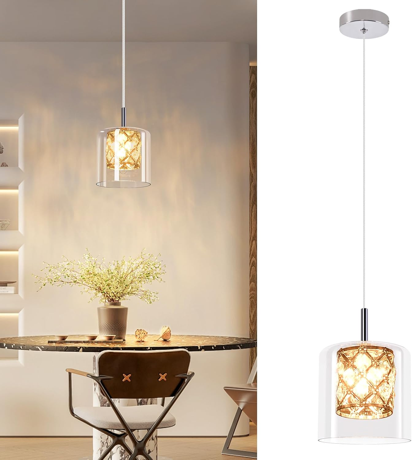 Eine Pendelleuchte mit Glasschirm hängt über einem Tisch. Die Leuchte ist zylinderförmig und hat ein goldenes Design.