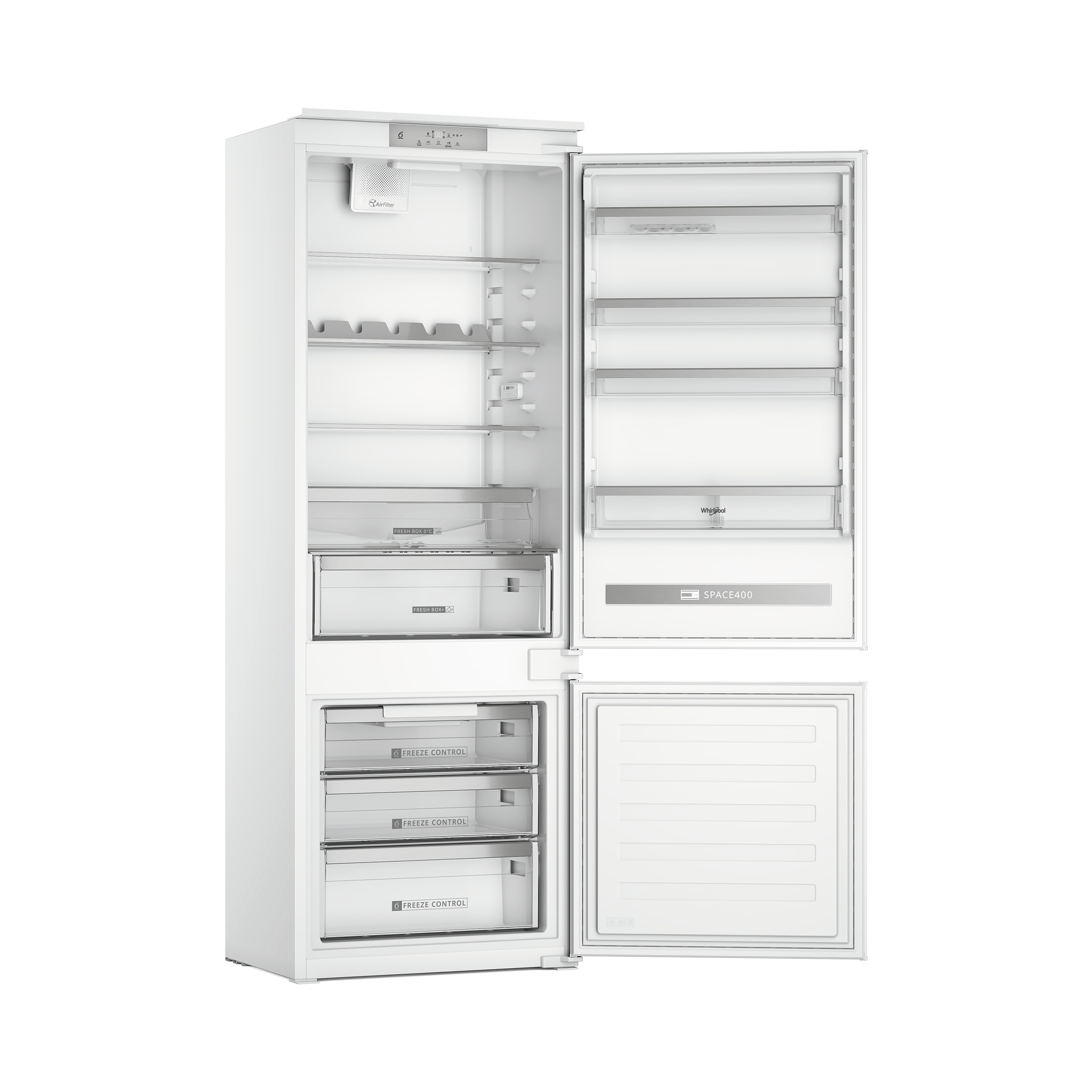 Un frigorifero bianco con la porta aperta, mostra ripiani e cassetti. Interno visibile.