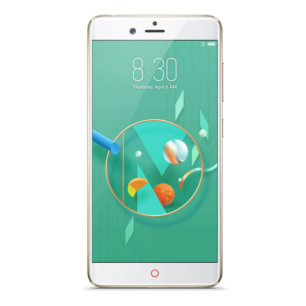 Uno smartphone che mostra un design astratto colorato, su sfondo bianco.