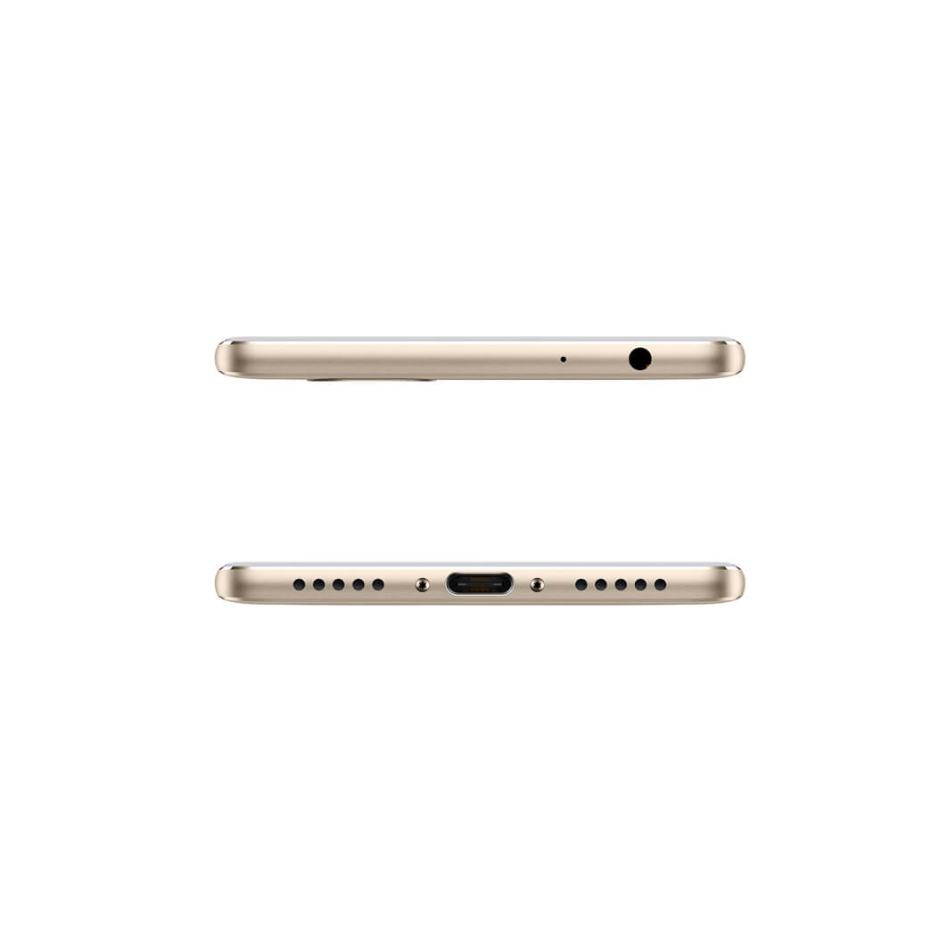 Parte inferiore di uno smartphone dorato. Fori e porta di ricarica visibili. Sfondo bianco.