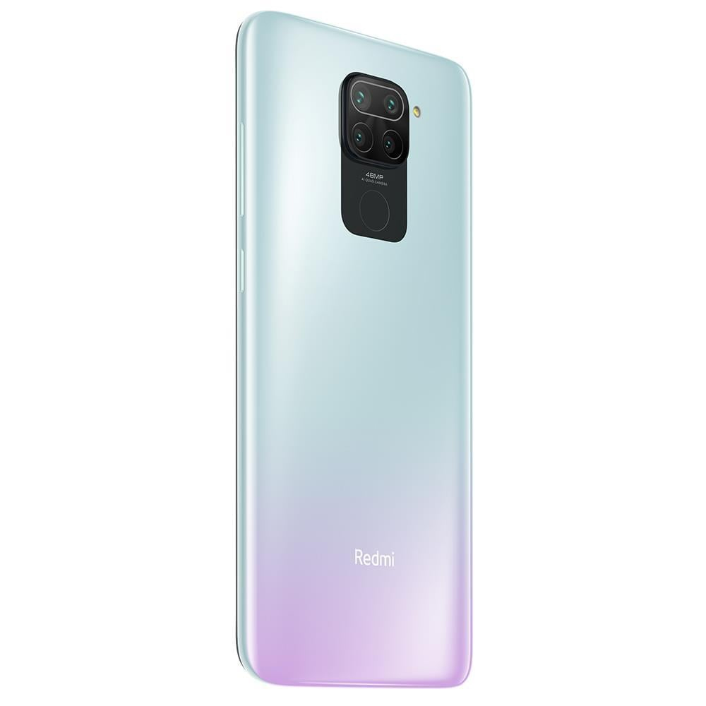 Rückansicht eines blaugrünen Redmi-Telefons mit Kameramodul.