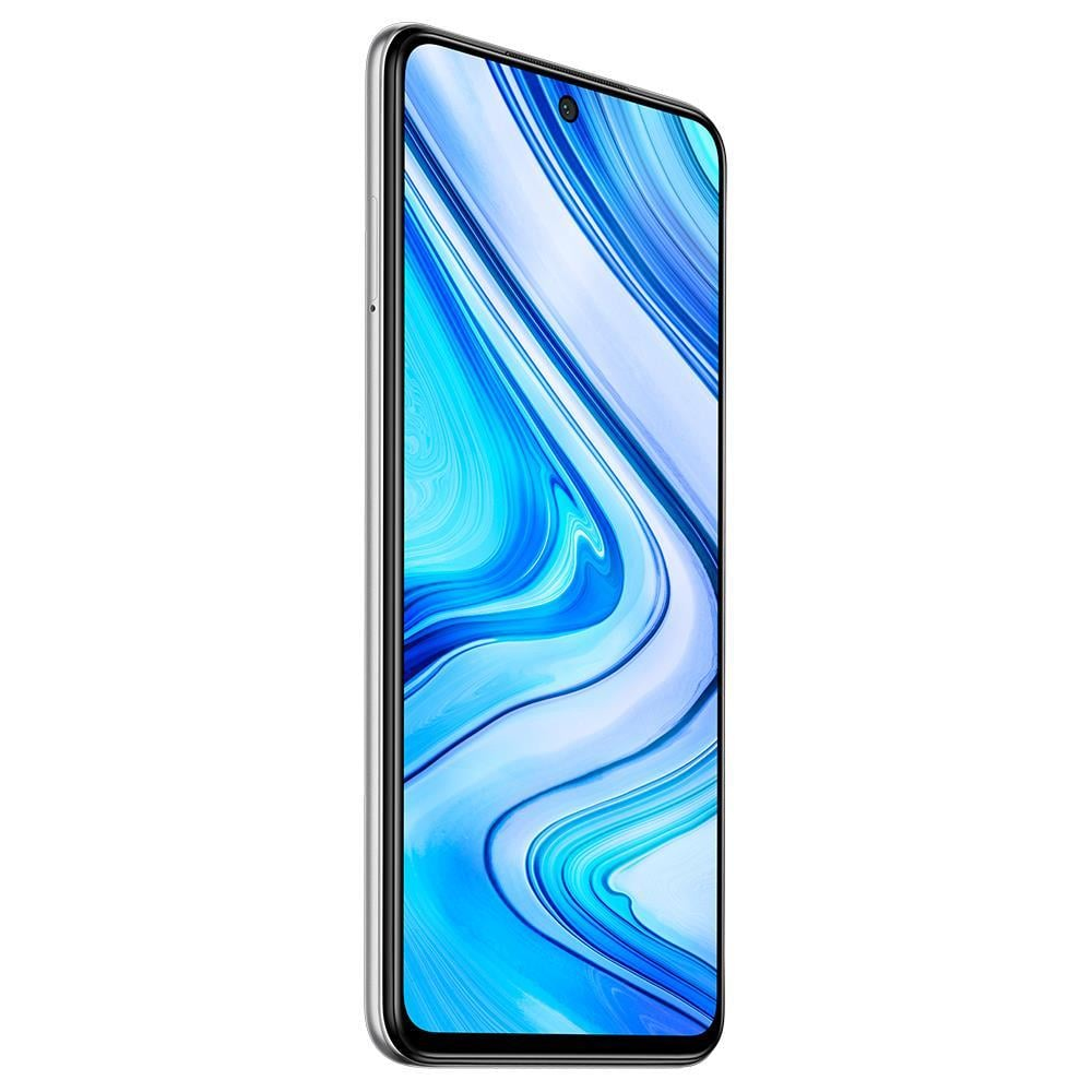 Silbernes Telefon, Seitenansicht, blauer Bildschirm, weißer Hintergrund.