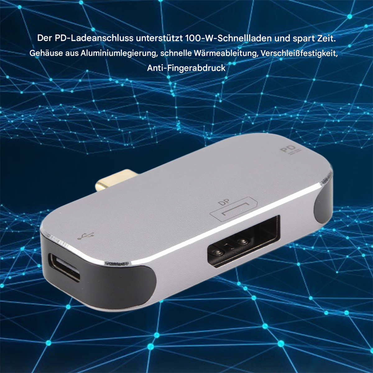 Ein silberner USB-C Hub mit mehreren Anschlüssen und blauem Hintergrund.