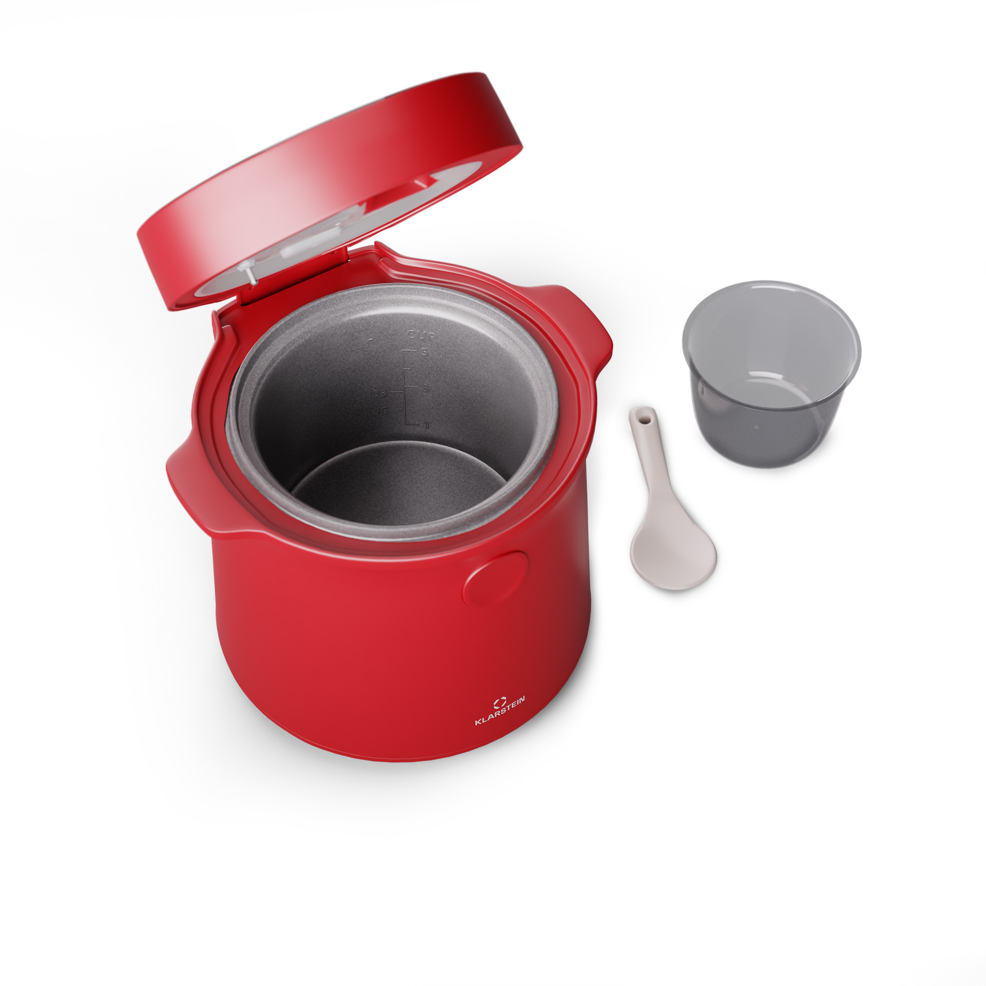 Ein roter Eisbereiter mit offenem Deckel, neben einem grauen Becher und einem weißen Löffel.