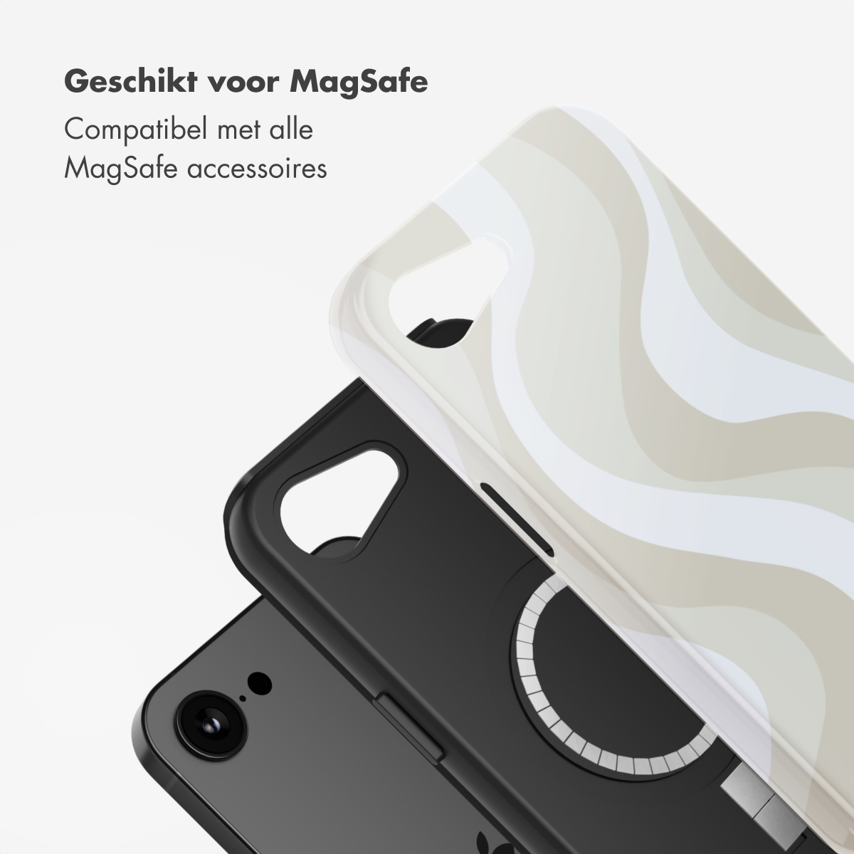 Custodie per telefono, una nera e una fantasia, su una superficie bianca.