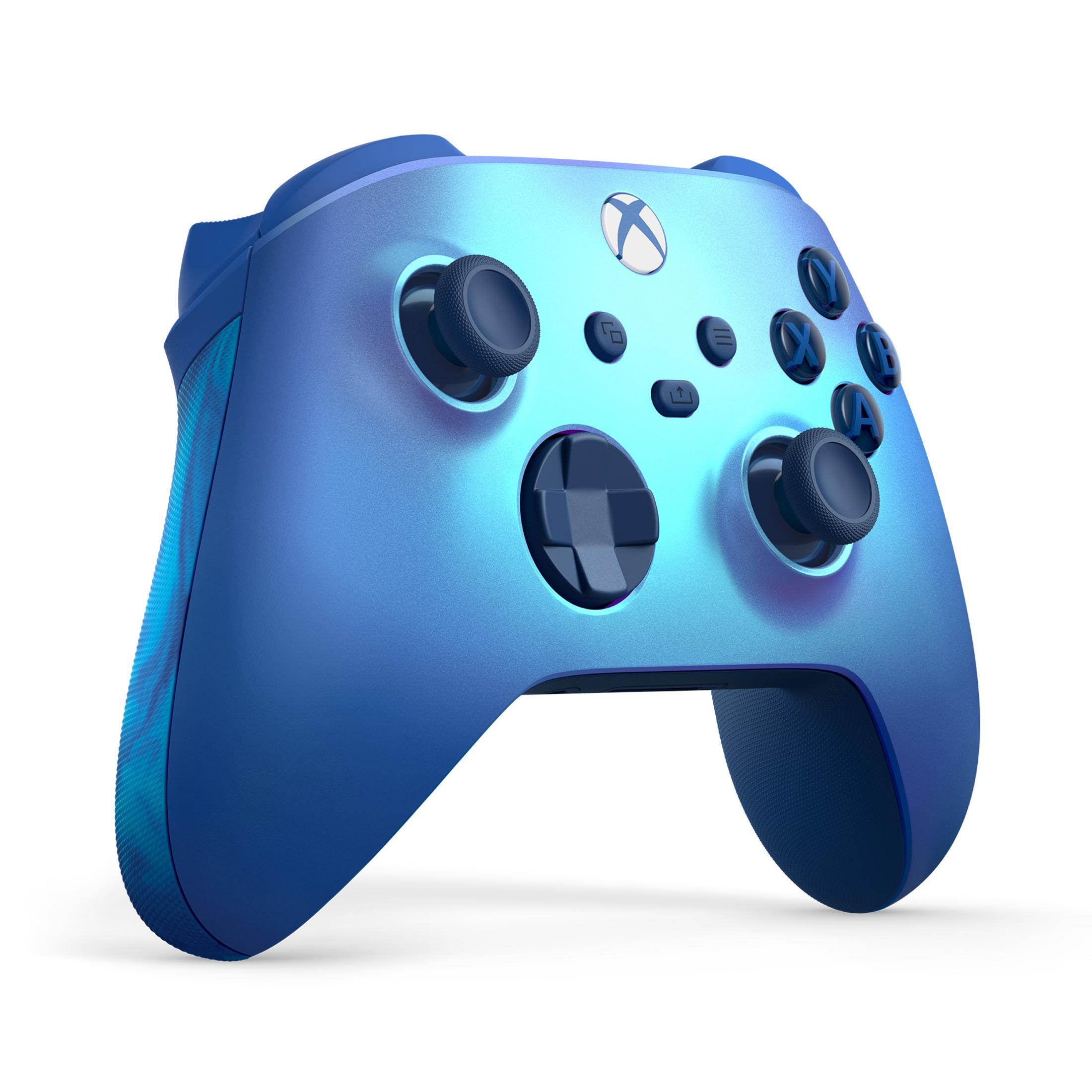 Blauer Xbox-Controller mit Knöpfen und Joysticks, vor weißem Hintergrund.