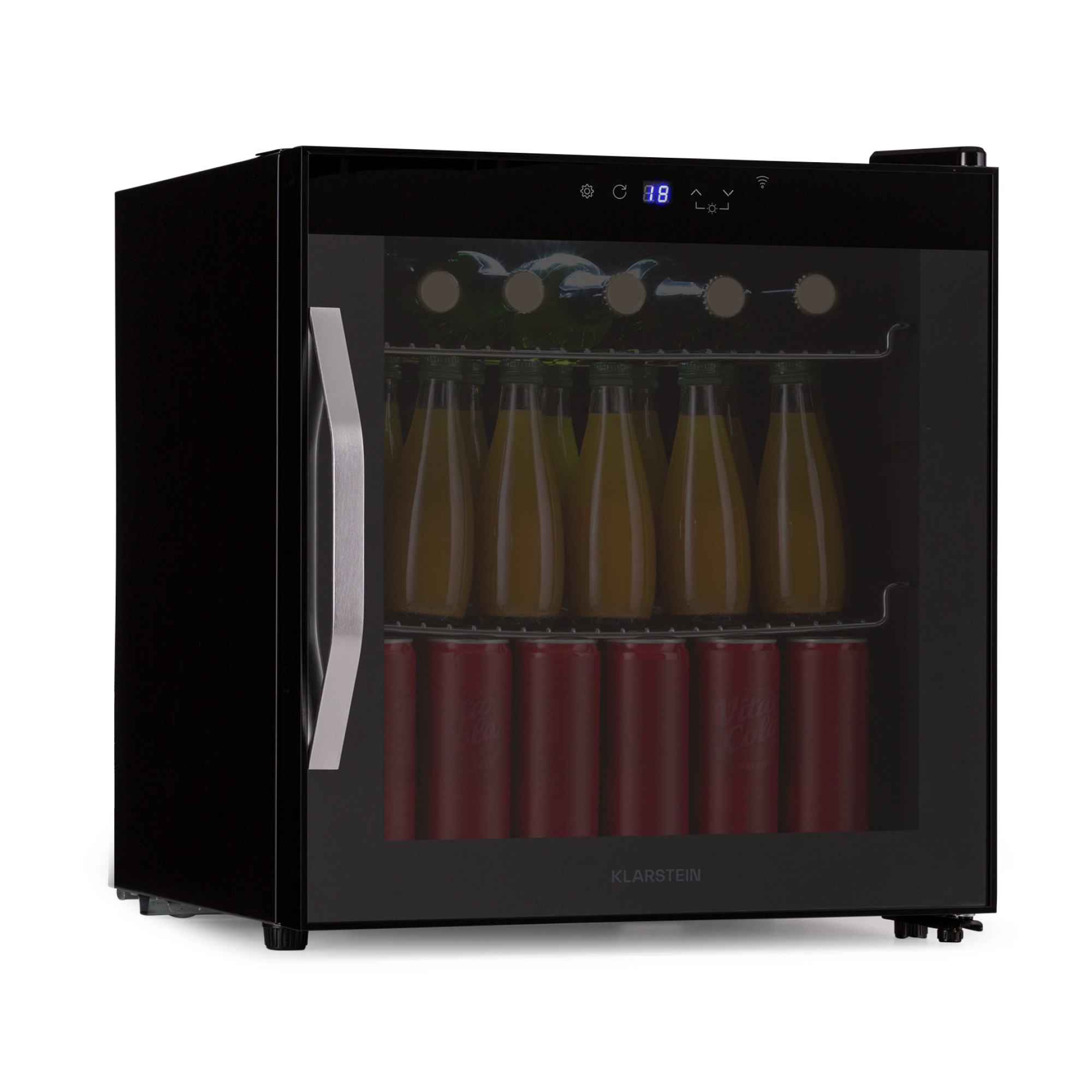 Mini frigo nero con porta a vetro. All'interno bottiglie di succo, vino e lattine.