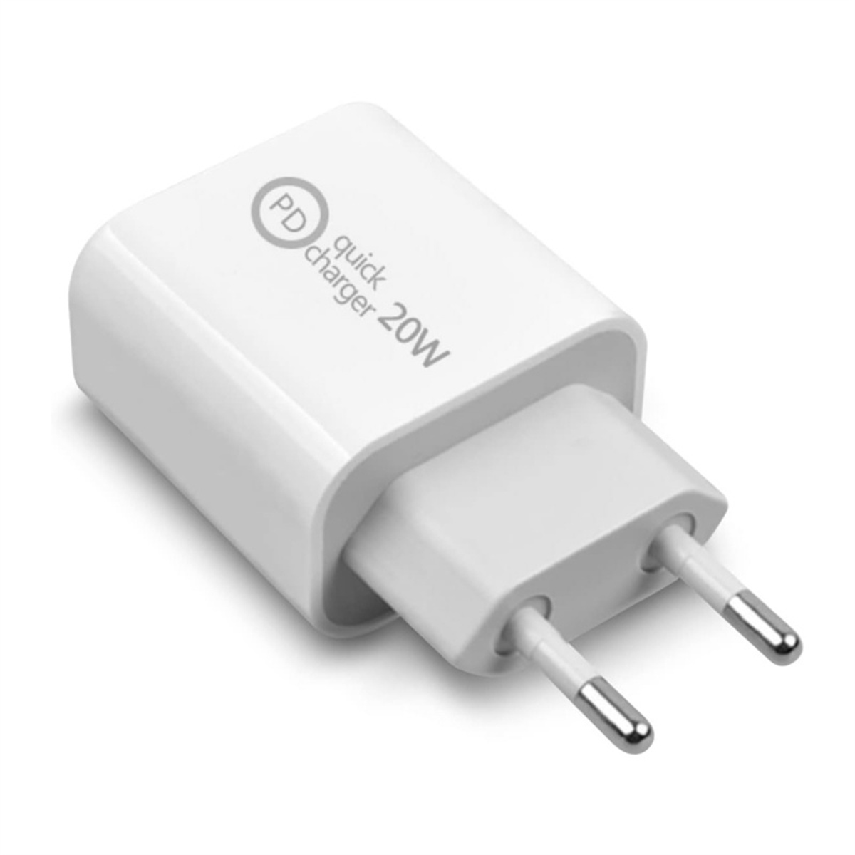 Ein weißes Netzteil mit einem PD-Schnellladegerät von 20 W. Der Adapter hat zwei Stifte zum Einstecken.