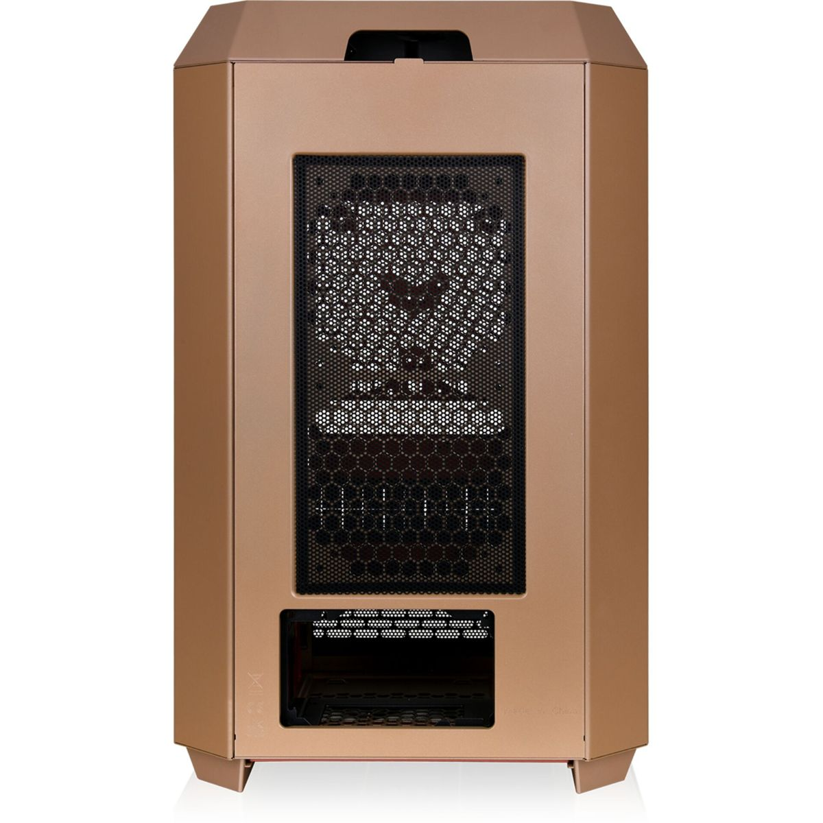 Boîtier d'ordinateur bronze avec mesh et aération, fond blanc.