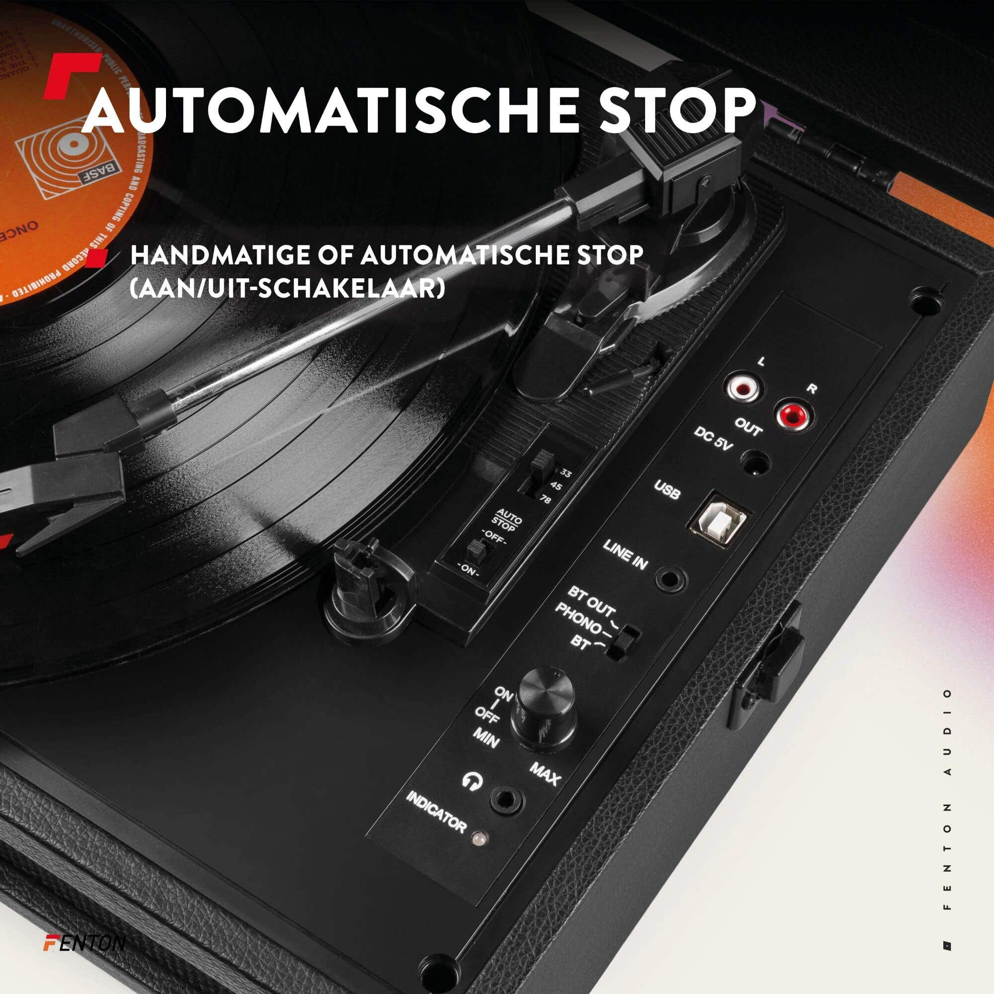 Tocadiscos reproduciendo un disco. Controles de parada automática y otros ajustes. Diseño negro y naranja.