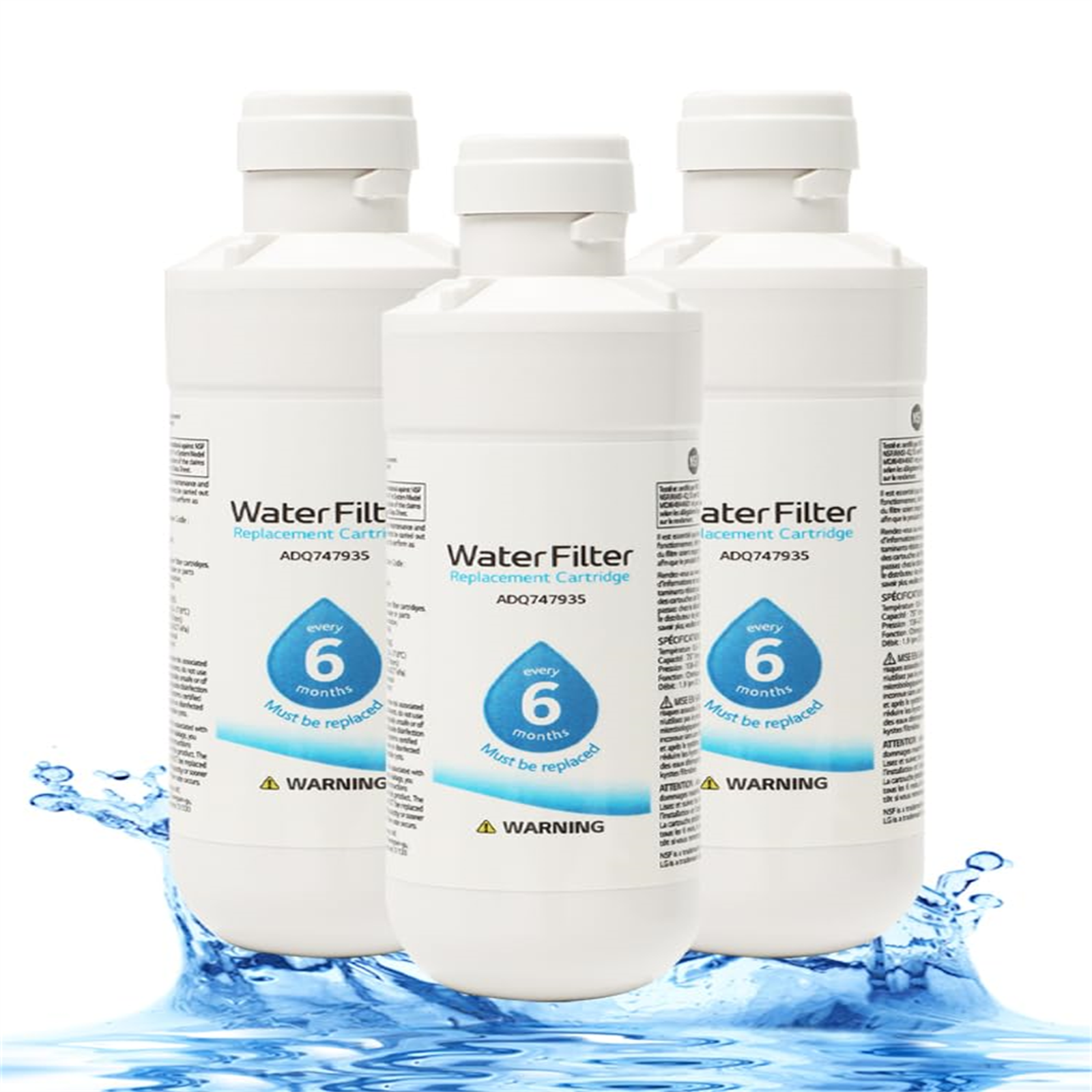 Drei weiße Wasserfilter-Ersatzkartuschen mit blauem Text und Wasserspritzern.