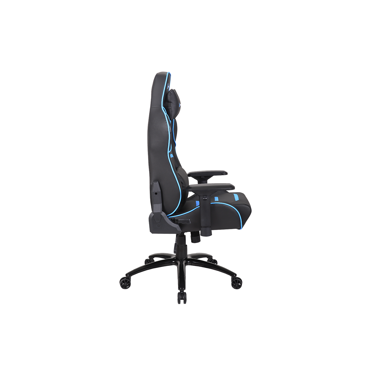 Ein schwarzer Gaming-Stuhl mit blauen Akzenten steht vor einem schwarzen Hintergrund.