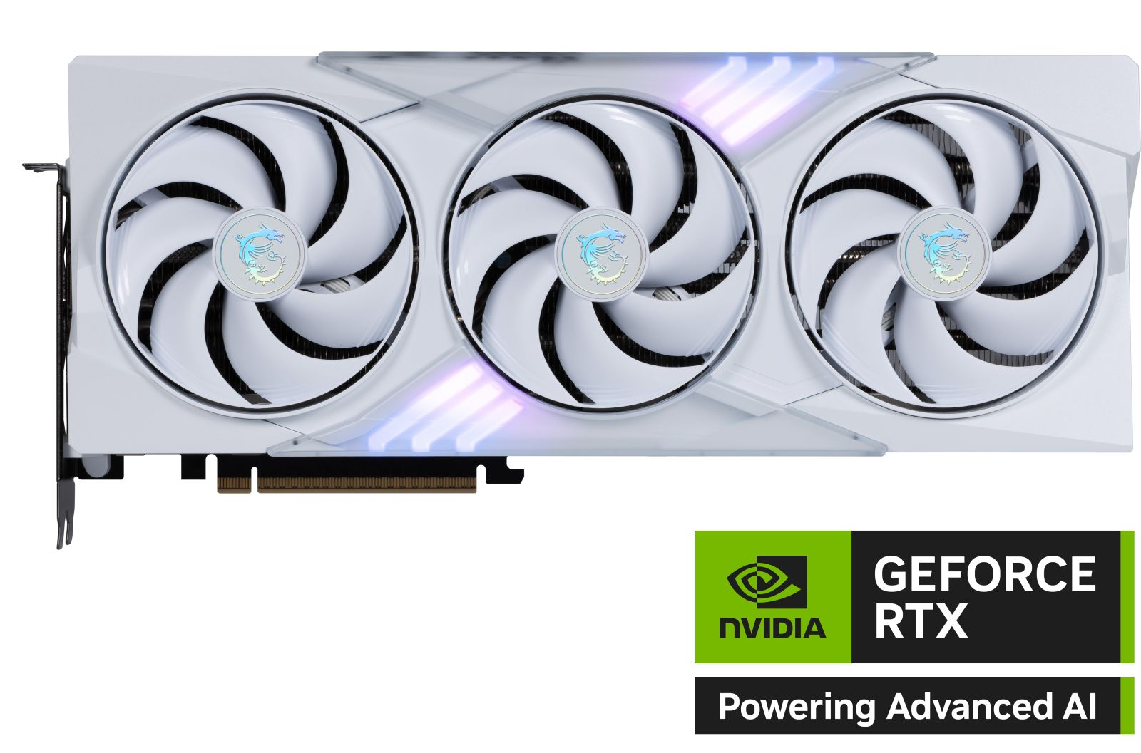 Een witte computer grafische kaart met drie ventilatoren en het Nvidia GeForce RTX logo.