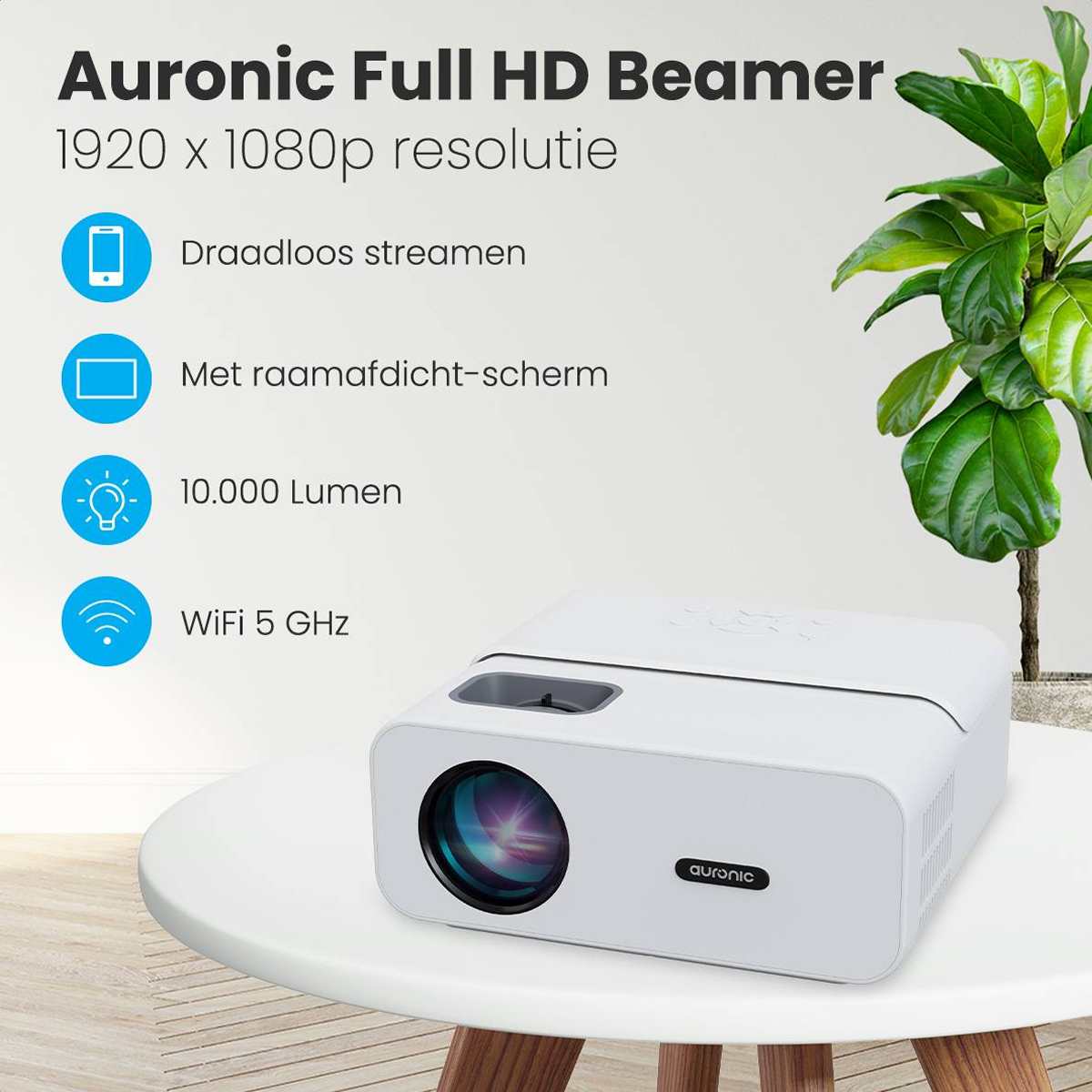 Weißer Projektor auf einem Tisch. Der Text zeigt 10.000 Lumen und 5 GHz WLAN.