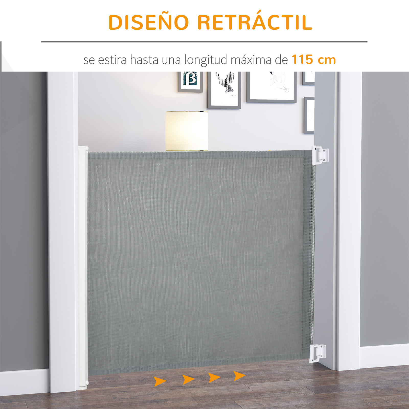 Una puerta de seguridad retráctil gris instalada en una puerta.