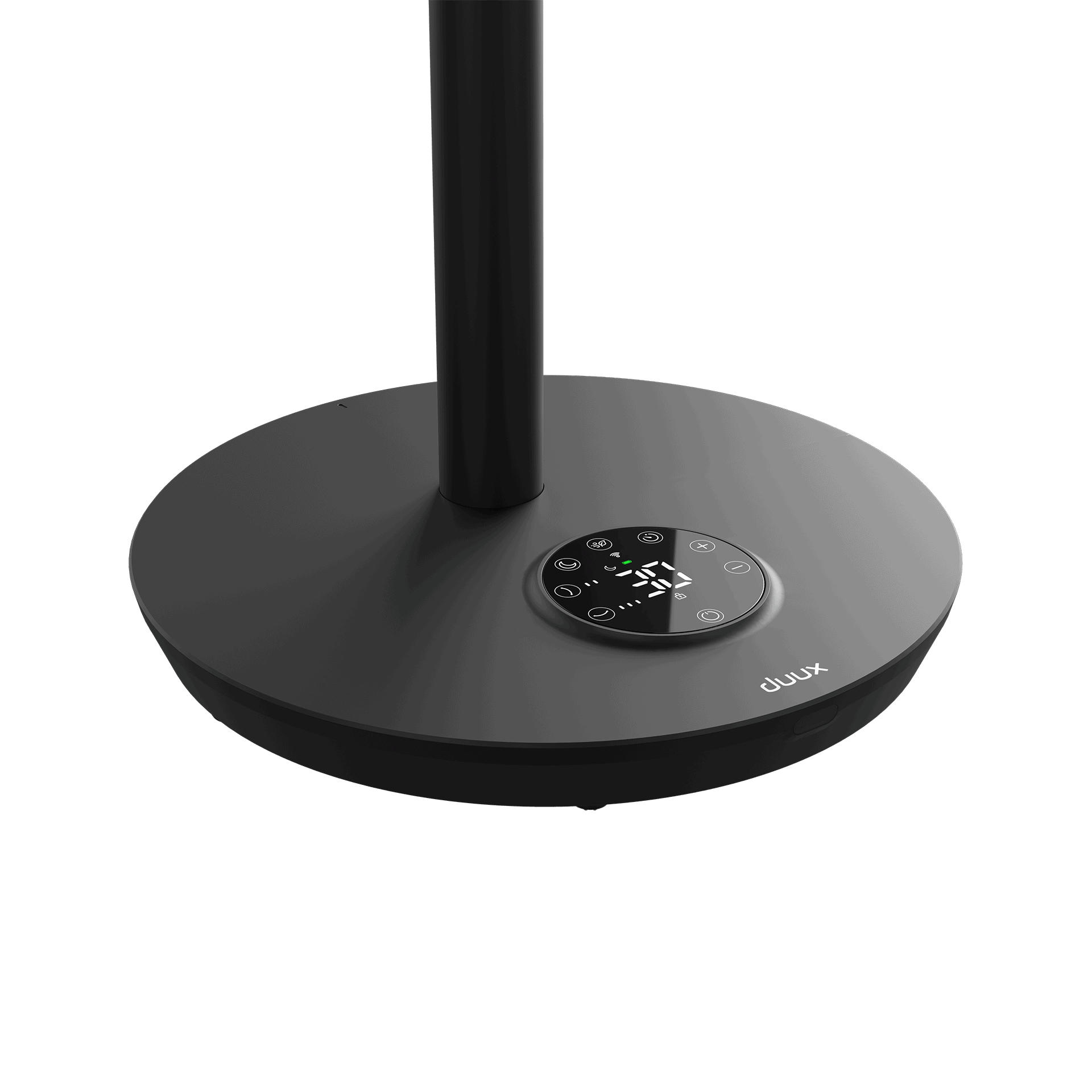 Ein schwarzer Standventilator mit digitaler Anzeige, die Temperatur und Bedienelemente zeigt.